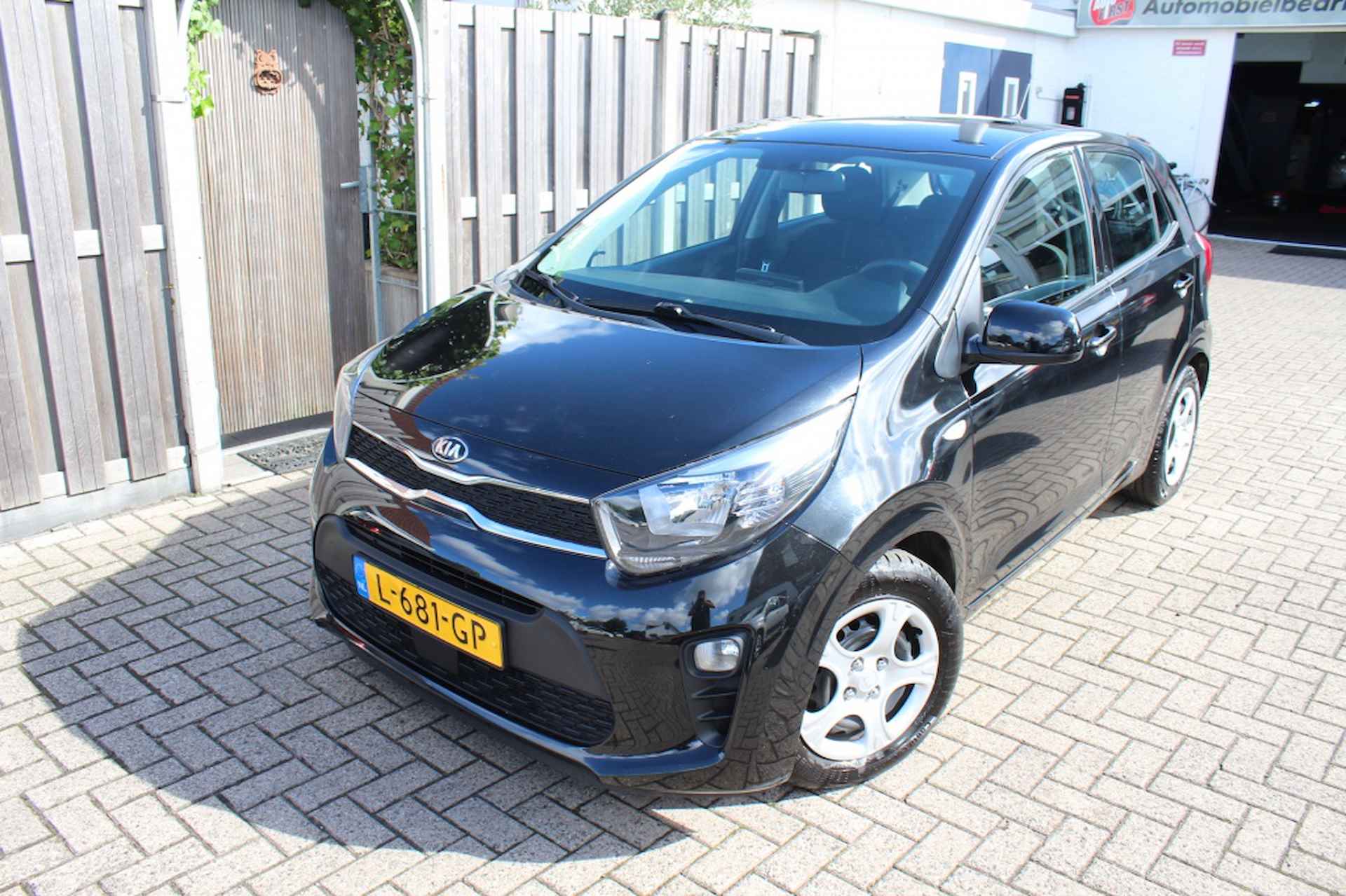 Kia Picanto 1.0 ComfortLine Automaat - 2/24