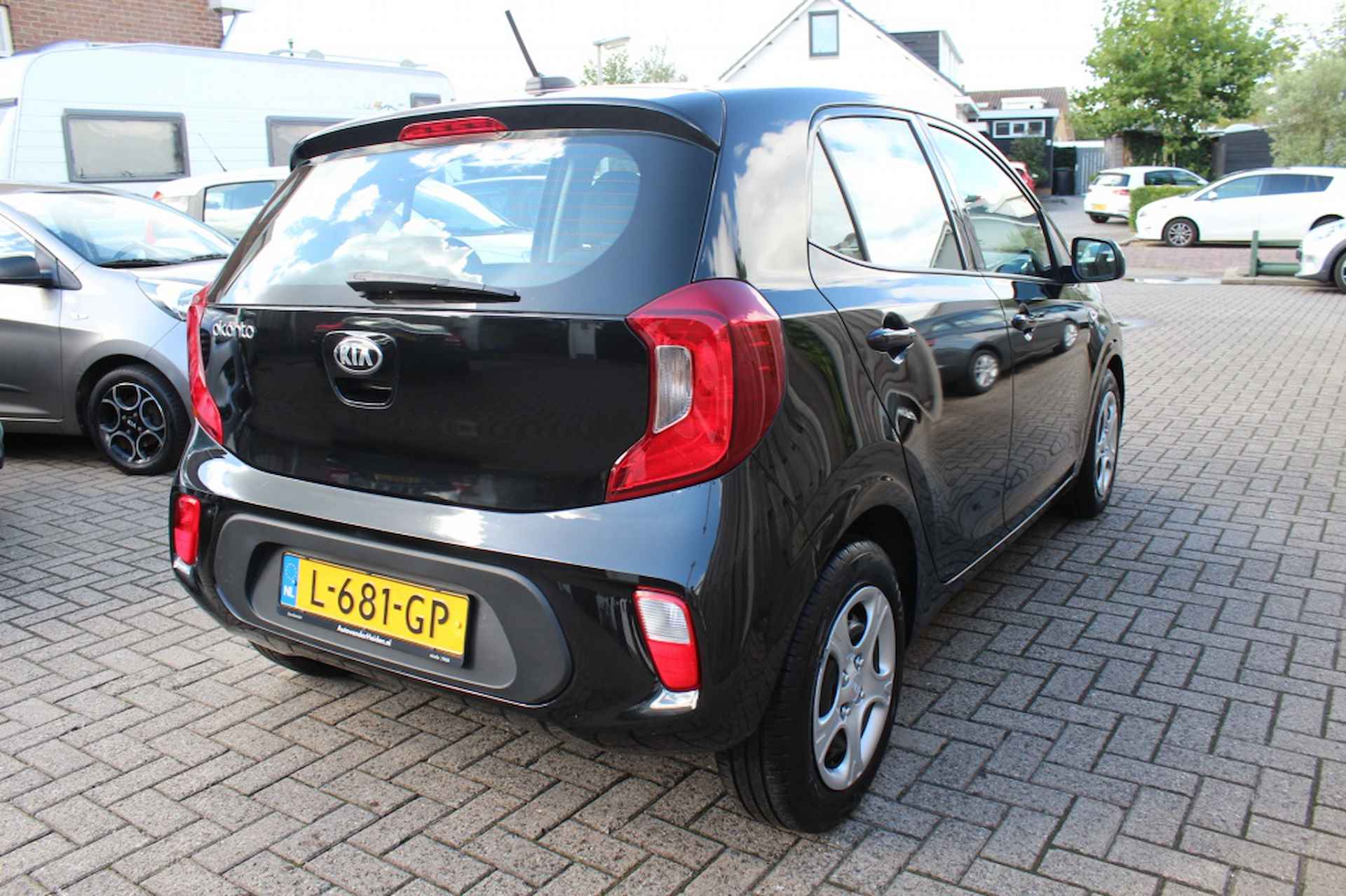 Kia Picanto 1.0 ComfortLine Automaat - 6/24