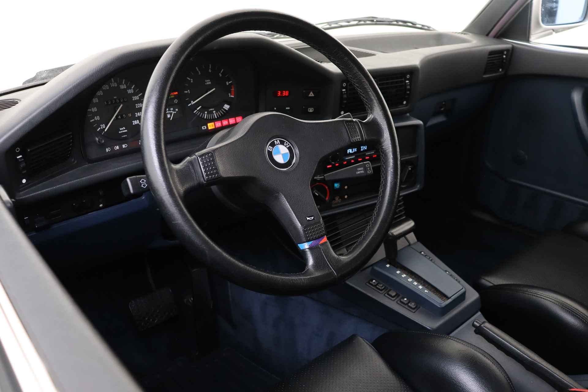 BMW 5 Serie 535i / Automaat / Elektrisch schuifdak / Airconditioning / Centrale vergrendeling - 4/58