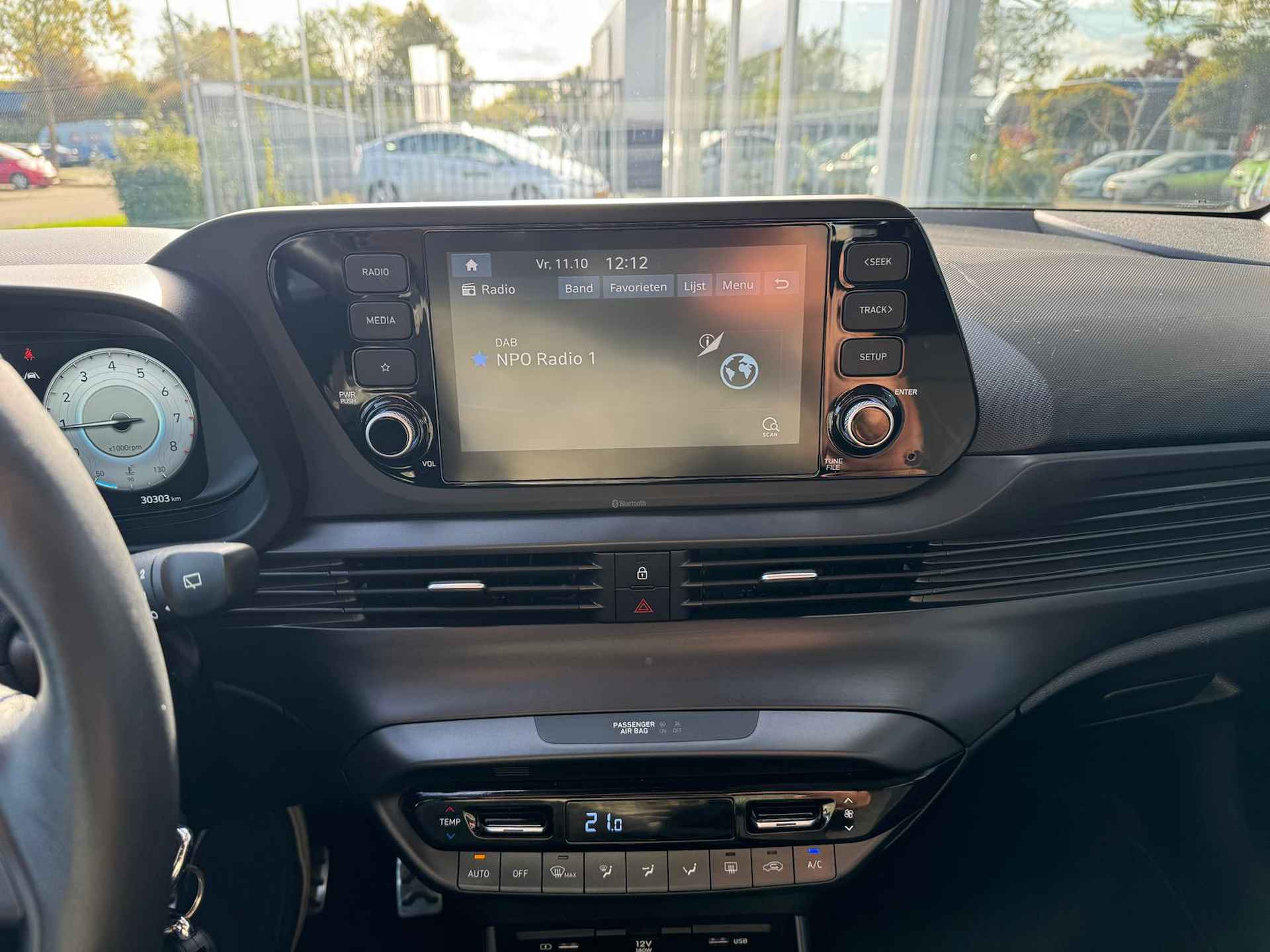 Hyundai Bayon 1.0 T-GDI Premium Sky CARPLAY,CLIMA,CRUISE - 16/25