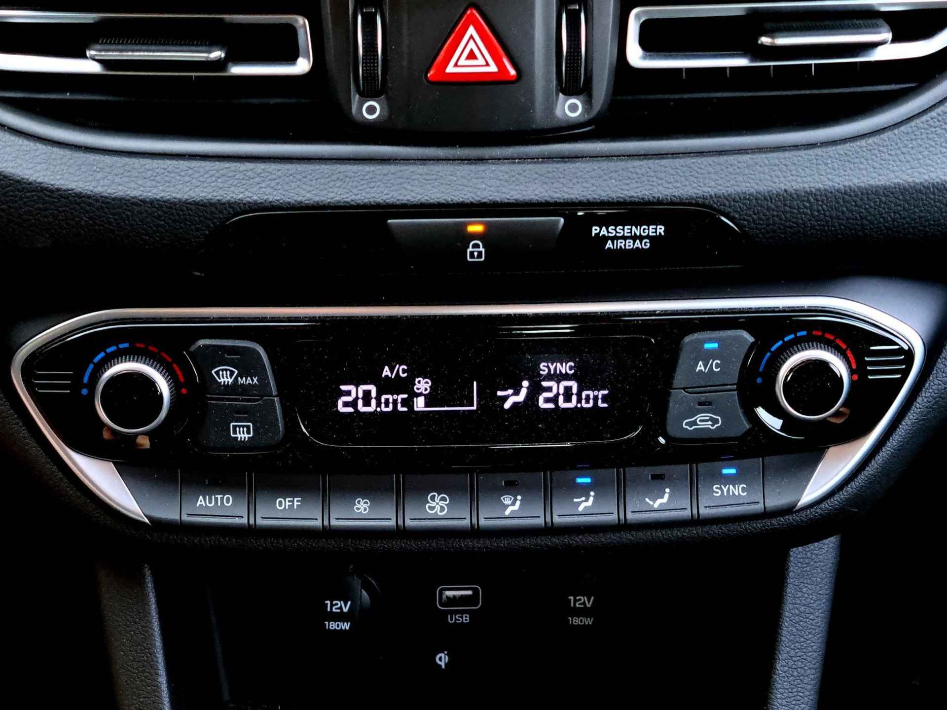 Hyundai i30 Wagon 1.0 T-GDi MHEV Comfort Smart Automaat / Private Lease Vanaf €629,- / Navigatie / Android Auto/Apple Carplay - 13/41