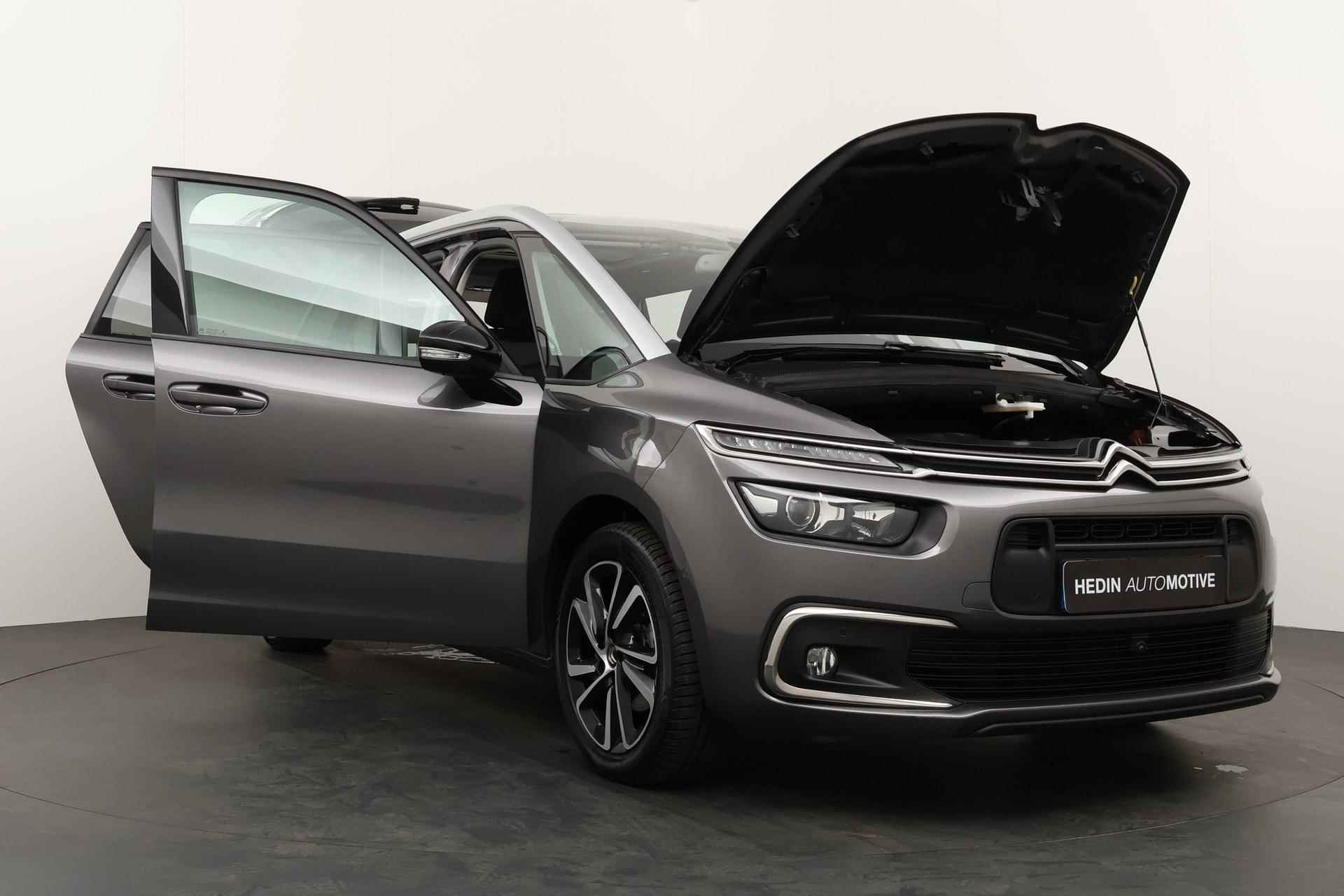 Citroen Grand C4 SpaceTourer 1.2 130PK Shine Aut. 7-Pers. | Panoramadak | Navigatie | Camera v+a | Massage | Carplay | PDC V+A | LMV 17 inch - 25/29