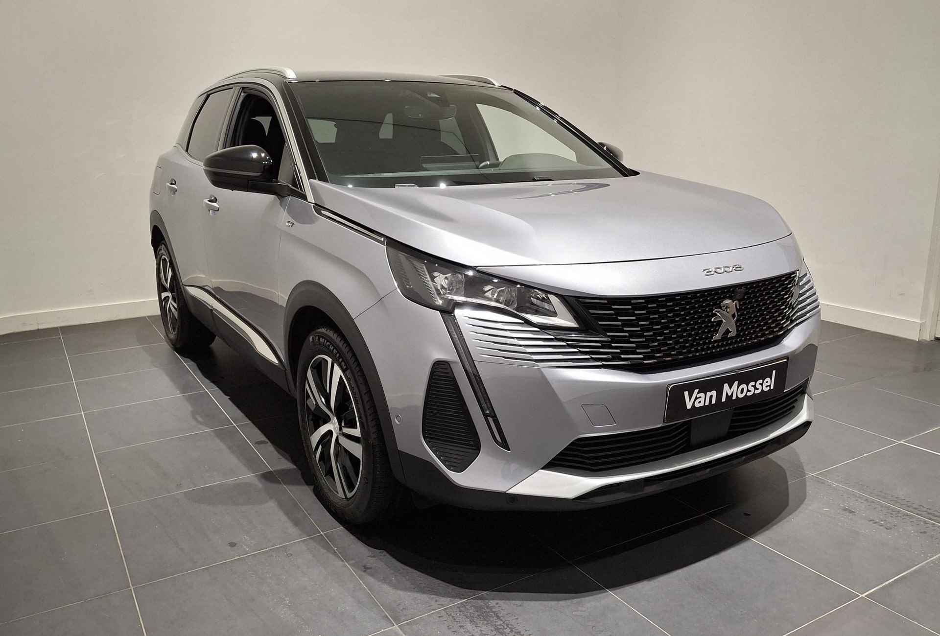 Peugeot 3008 1.2 Hybrid GT | 360° Camera | Navigatie | 18" Lichtmetalen velgen | Zeer gunstige km stand!! - 3/27