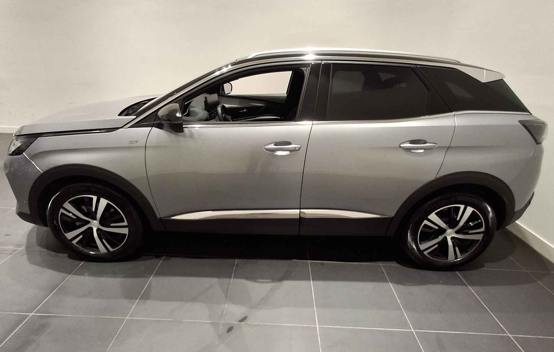 Peugeot 3008 1.2 Hybrid GT | 360° Camera | Navigatie | 18" Lichtmetalen velgen | Zeer gunstige km stand!! - 5/27