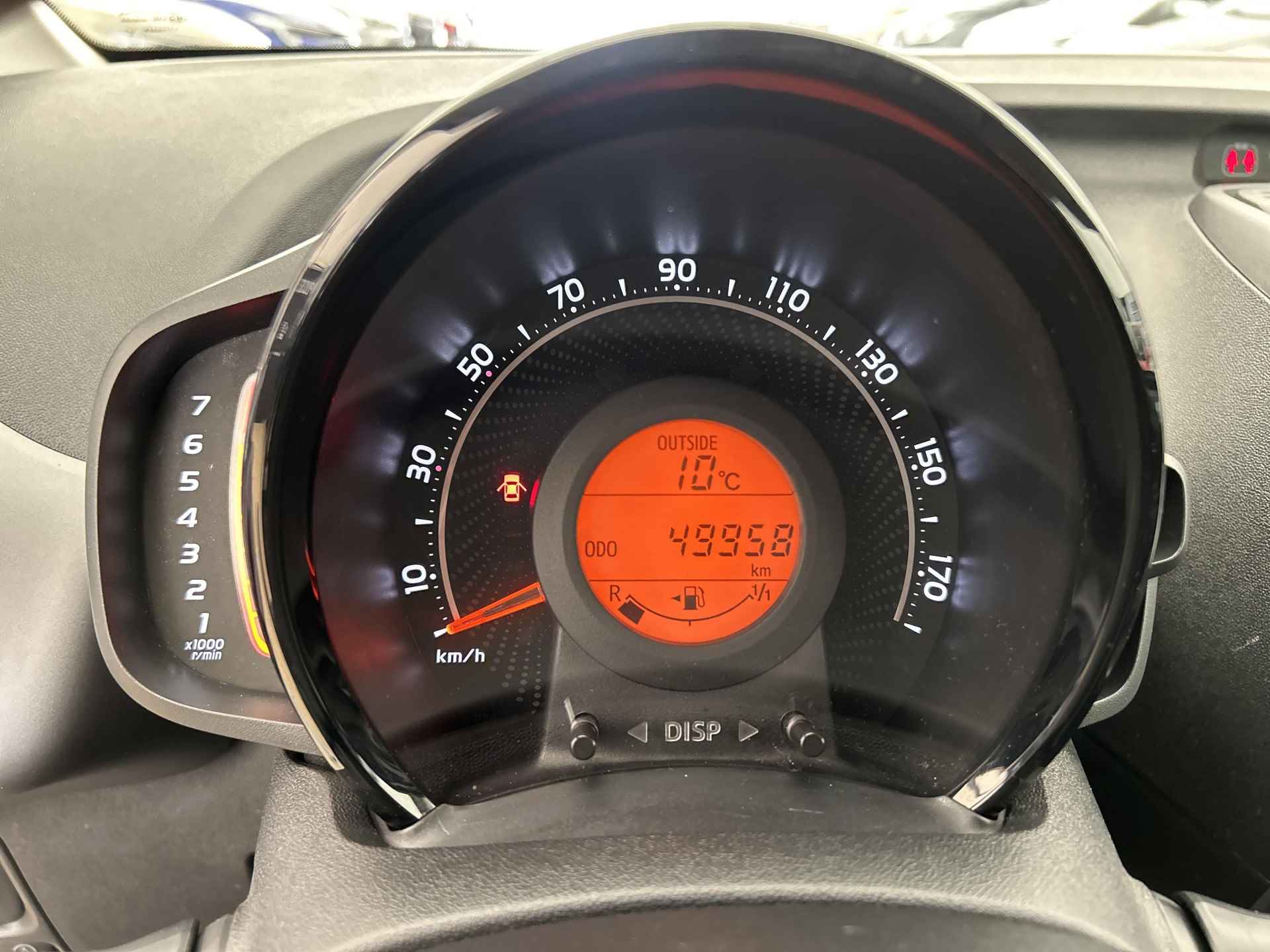 Toyota Aygo 1.0 VVT-i x-play - 20/34
