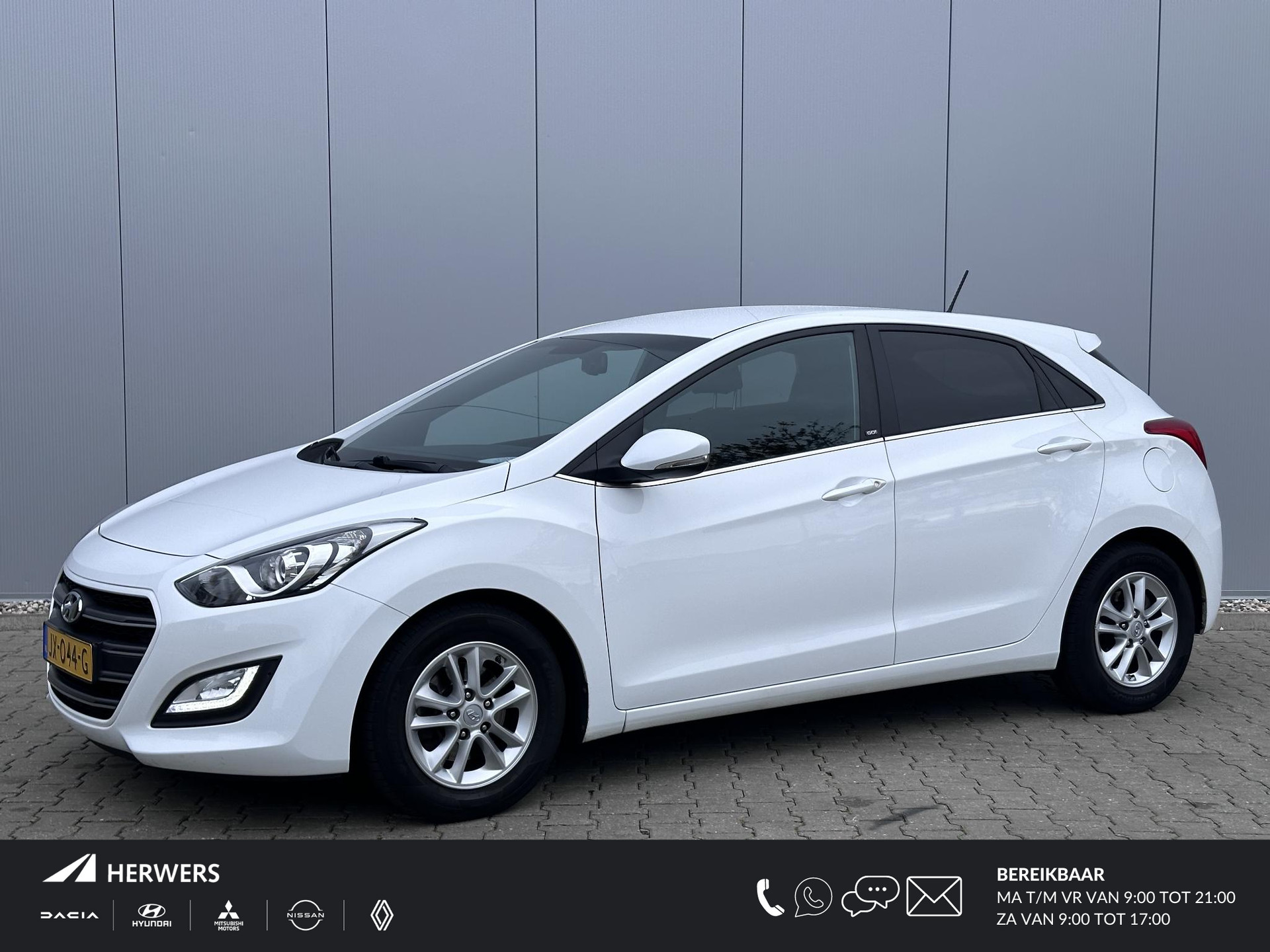 Hyundai i30 1.6 GDi GO! 2016 / Navigatie