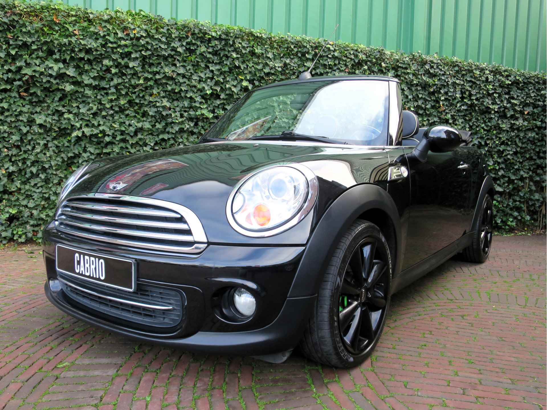 MINI Cabrio 1.6 Cooper Chili R57 LCI met Leder, Navi, BT, Xenon en 17" - 35/56