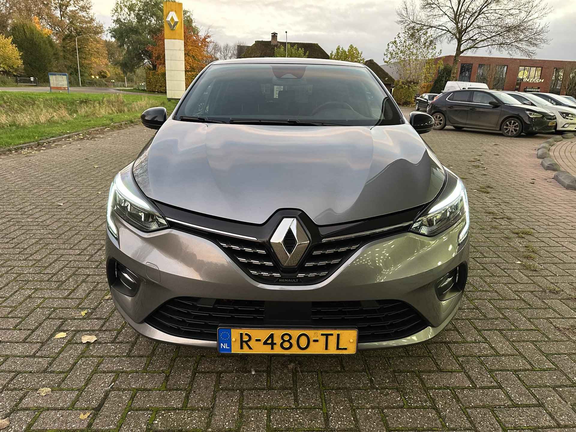 Renault Clio 1.6 E-Tech Hybrid 145 Techno | Navi | Clima | Cruise | LM velgen 16" | PDC V+A + Camera | Apple Carplay/Android Auto | All season banden - 4/26