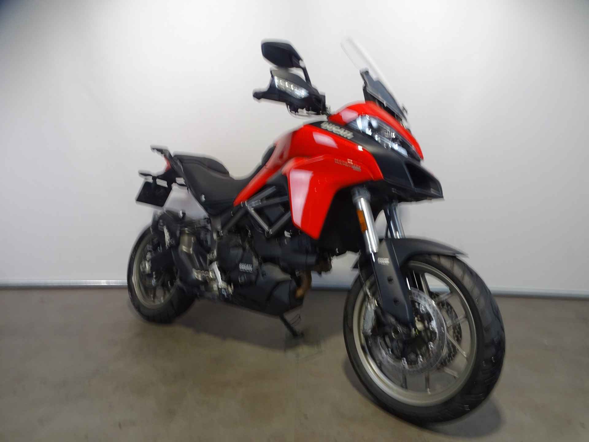 Ducati MULTISTRADA 950 - 8/9