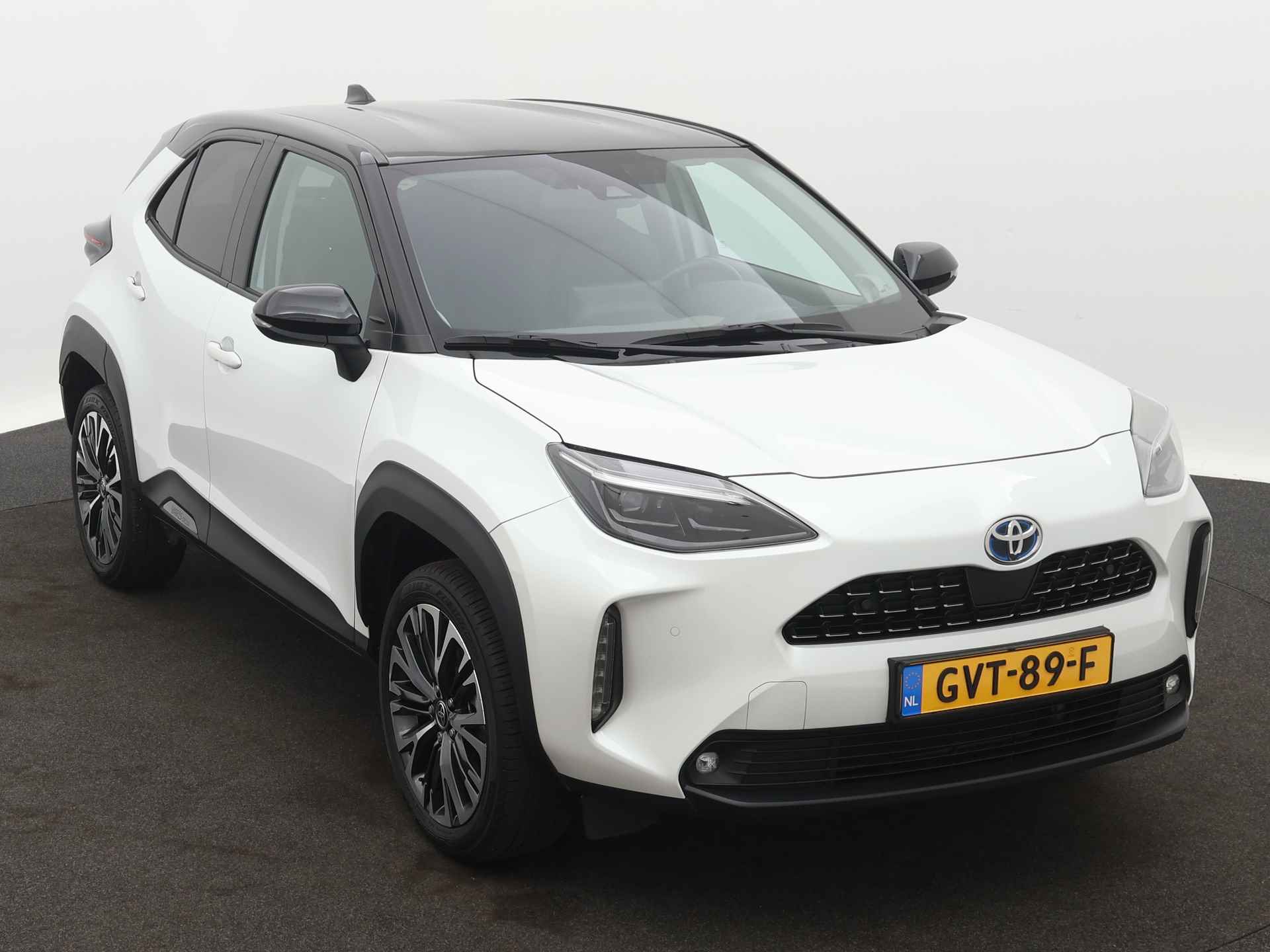 Toyota Yaris Cross 1.5 Hybrid Executive Limited | JBL | Head-up Display | Draadloze telefoonlader | Stoelverwarming | Climate Control | Cruise Control Adaptief | LM velgen | - 28/43