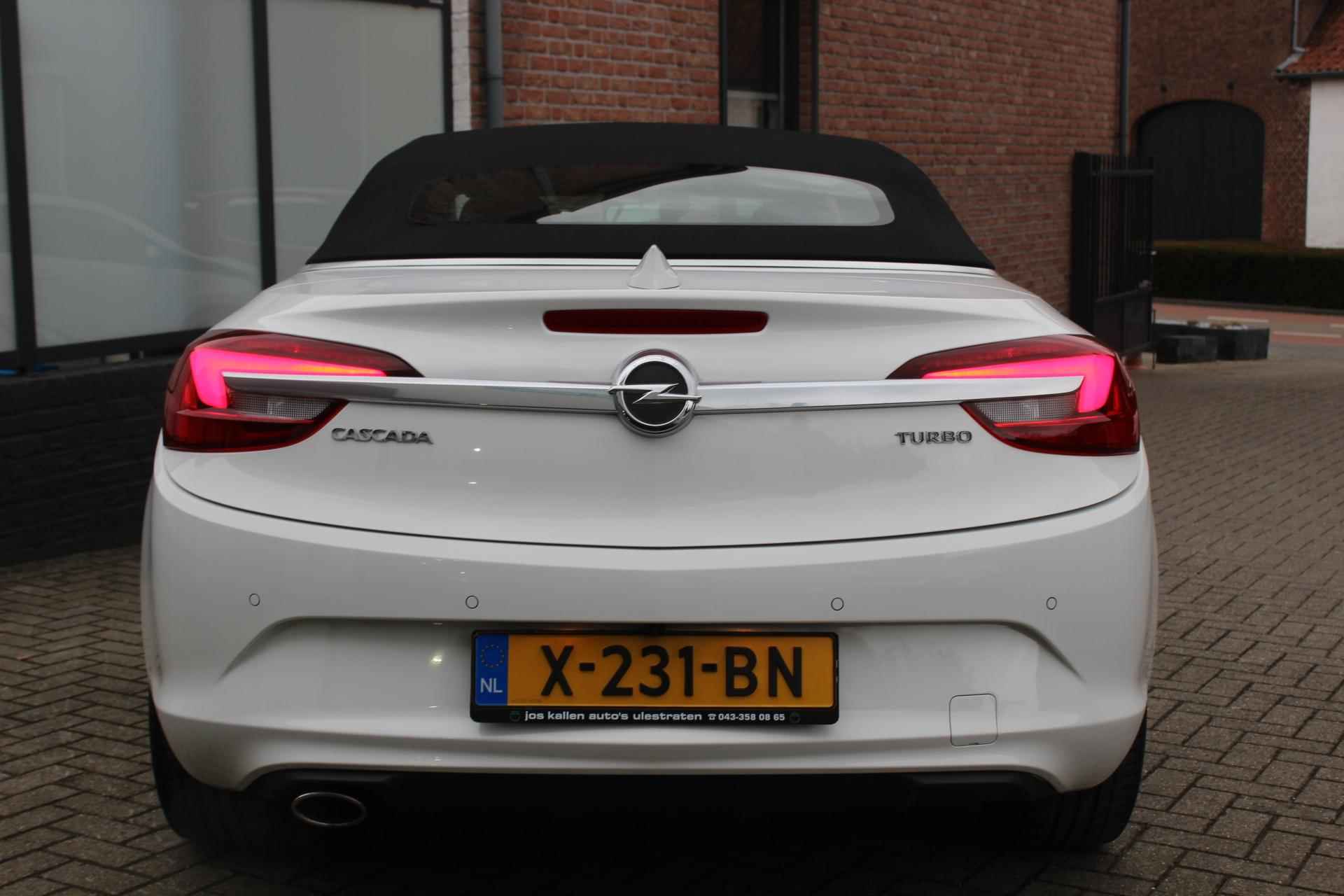 Opel Cascada 1.6 Turbo Innovation Navi/Camera, PDC, Bi-Xenon, Led, 19" AUT - 27/42