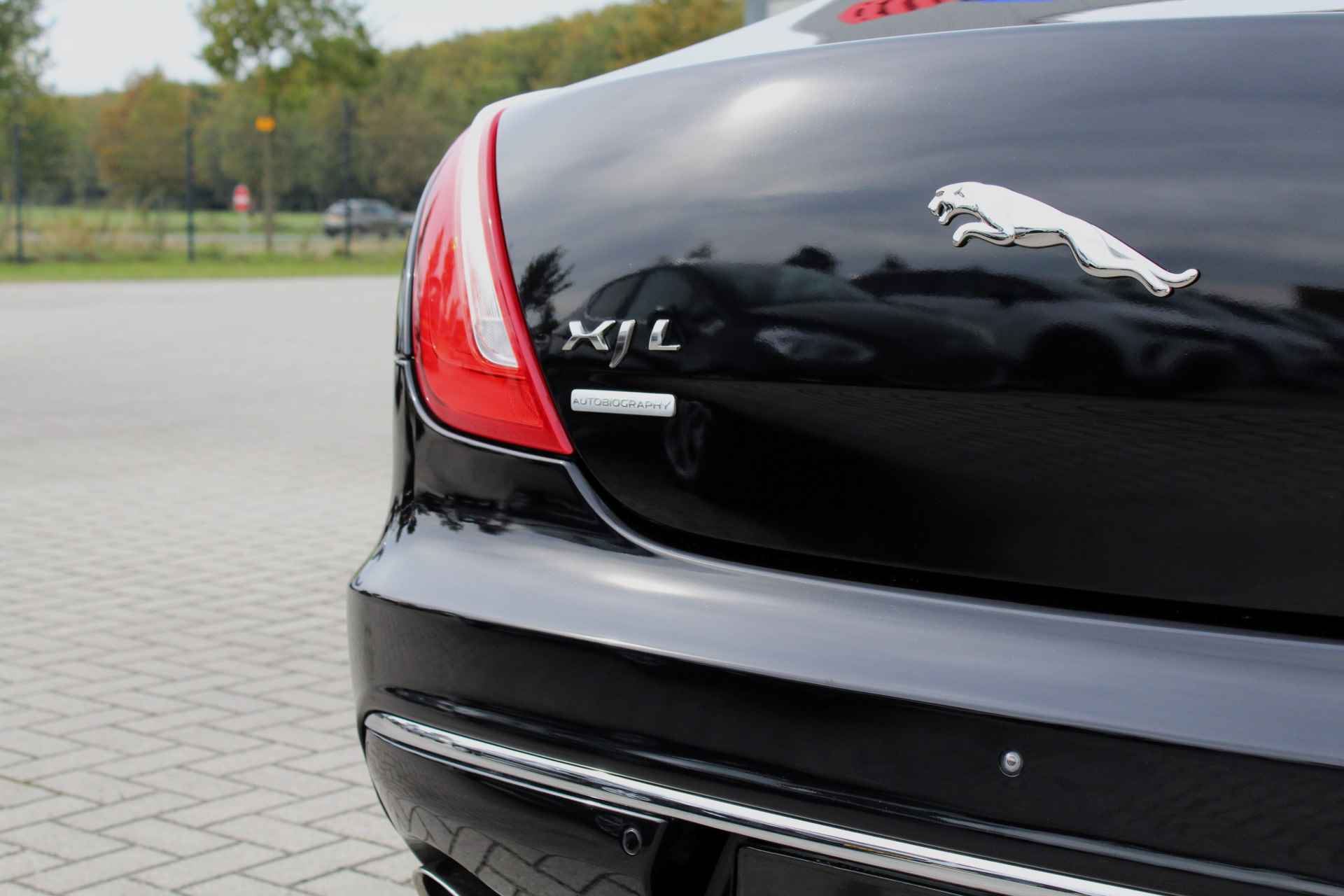 Jaguar XJ 3.0 V6 SC AWD Autobiography LWB UNIEK! NL-auto! 95545KM! - 15/57