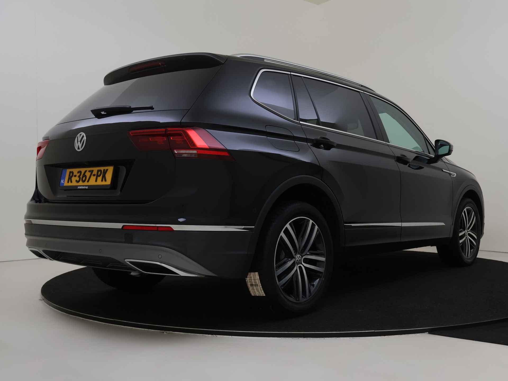 Volkswagen Tiguan Allspace 2.0 TSI 4Motion Highline 7p. - 11/48