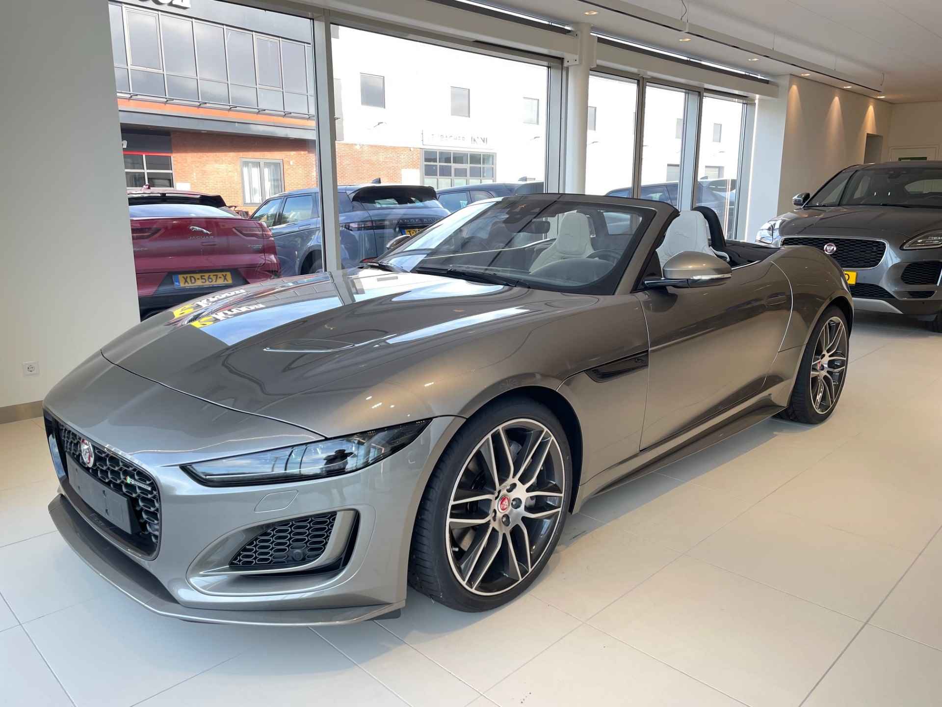 Jaguar F-Type P300 RWD Cabriolet Uniek! Nieuw en ongeregistreerd