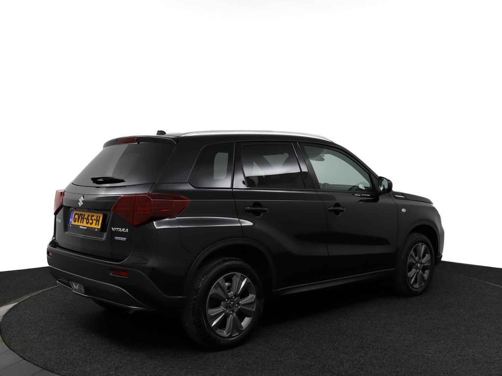 Suzuki Vitara 1.4 Boosterjet Select Smart Hybrid | Climate control | Cruise control adaptive | Camera | Stoelverwarming | Apple carplay, Android auto | - 2/51