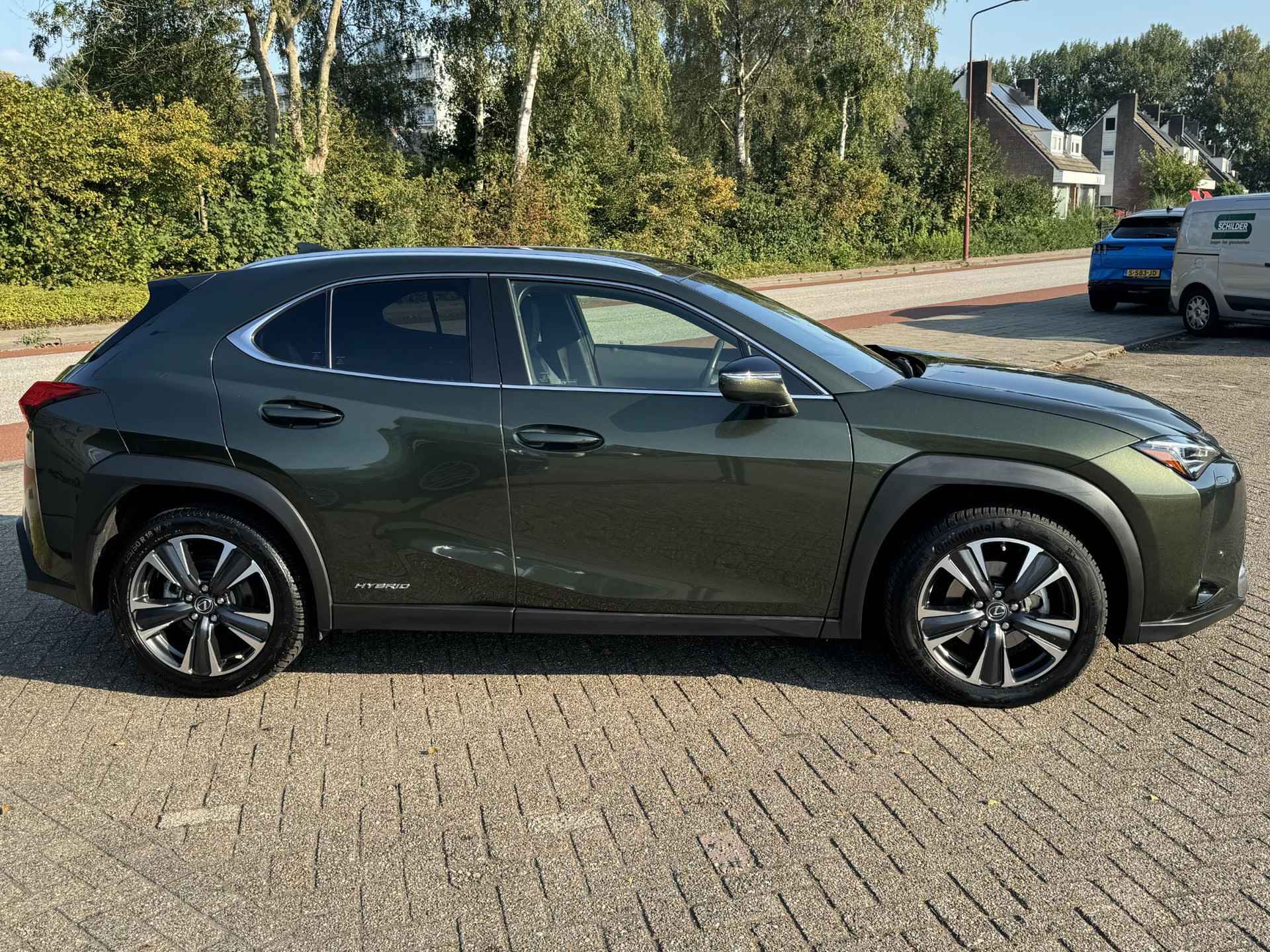 Lexus UX 250h Preference Line 183pk Automaat | Trekhaak | Adaptieve Cruise | Dodehoeksensoren | Achteruitrijcamera | LED Koplampen - 3/26