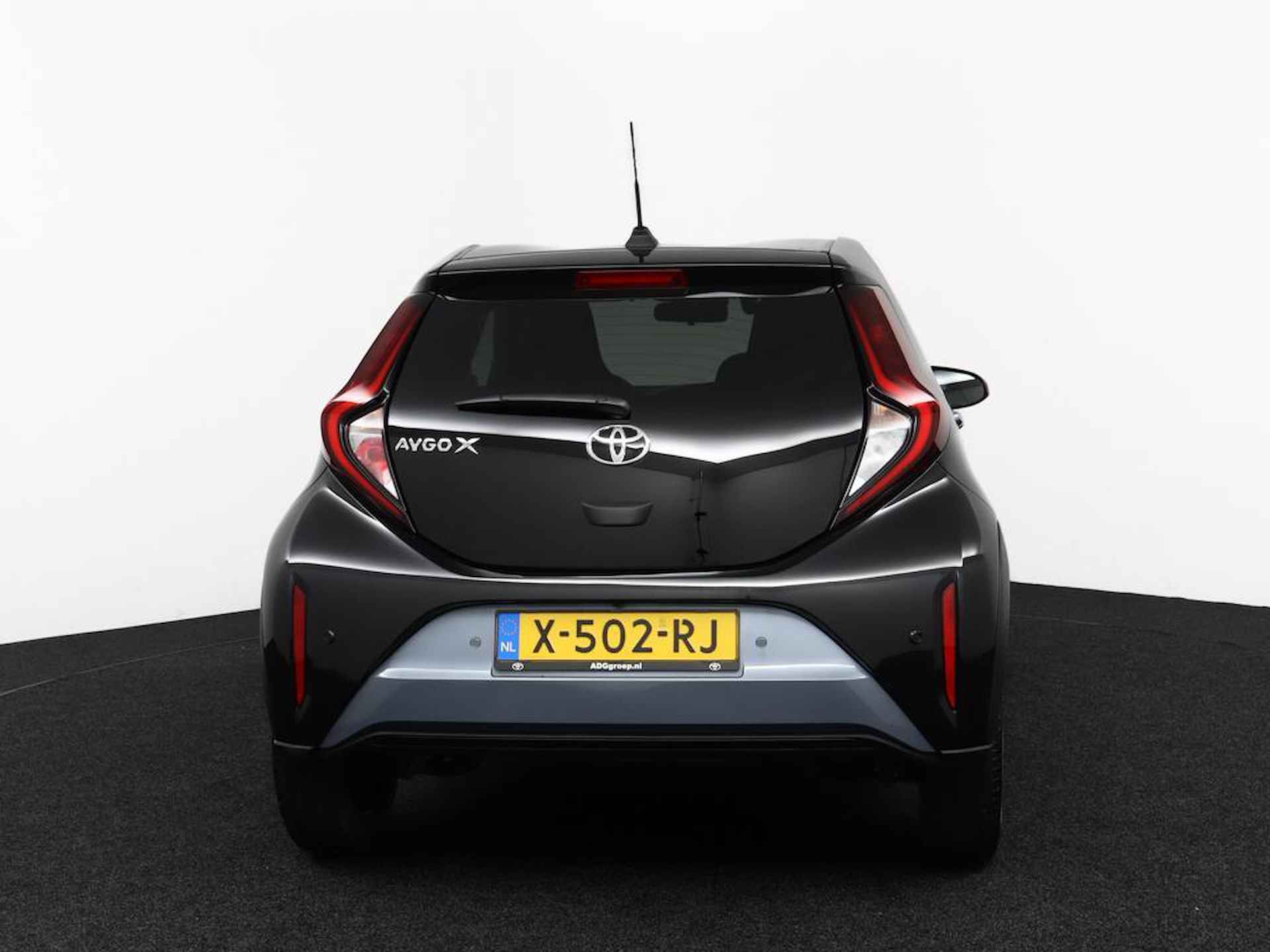 Toyota Aygo X 1.0 VVT-i MT Premium | Parkeersensoren | Stoelverwarming | Navigatie | JBL Audio | Dashcam | - 48/49