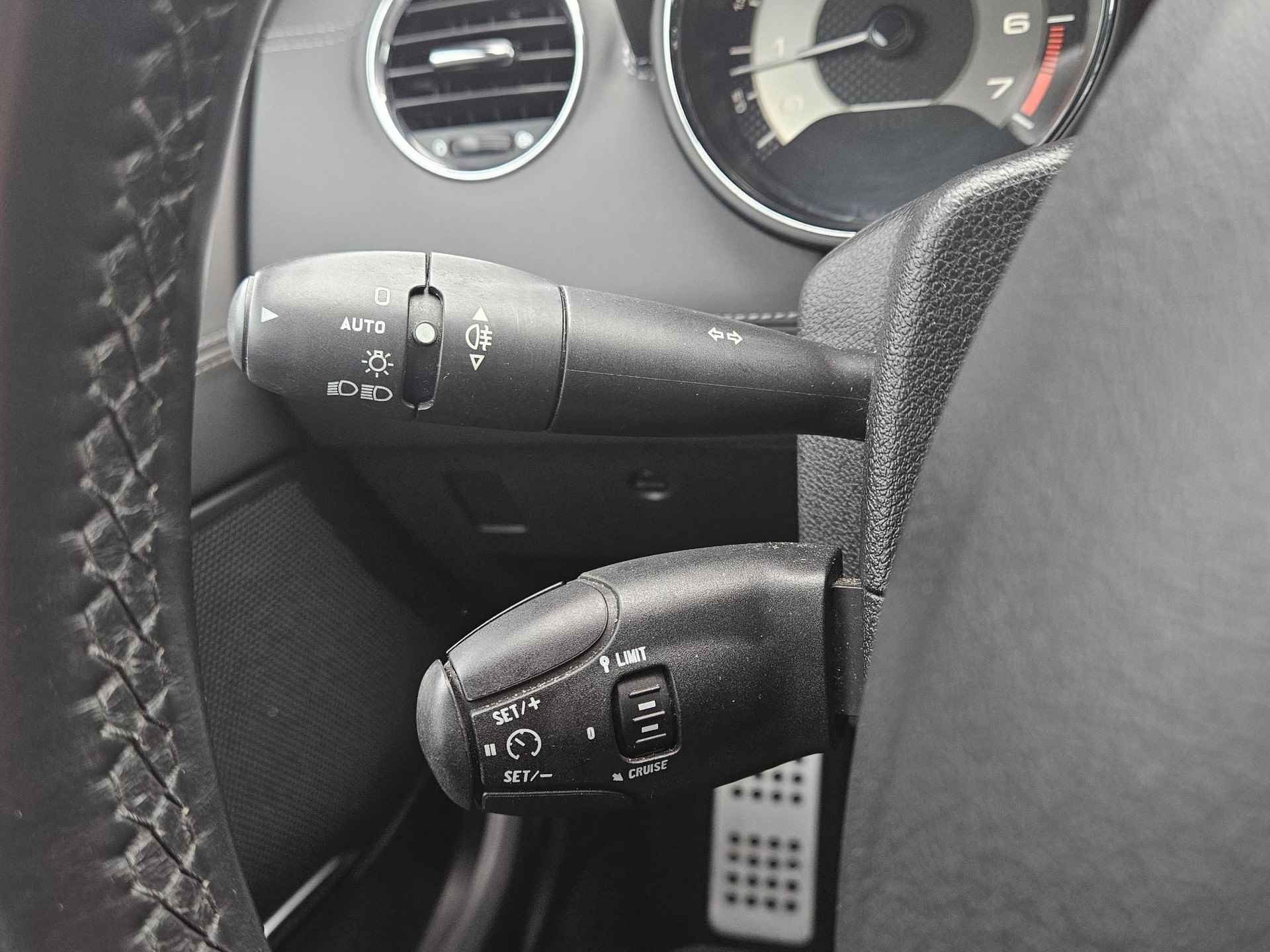 Peugeot RCZ 1.6 Turbo 200PK/Apple Carplay/Leder int./Elekt. Stoelen+Memory/Stoelverw./Cruise&Clima Control/JBL Audio/(MET GARANTIE*) - 17/31