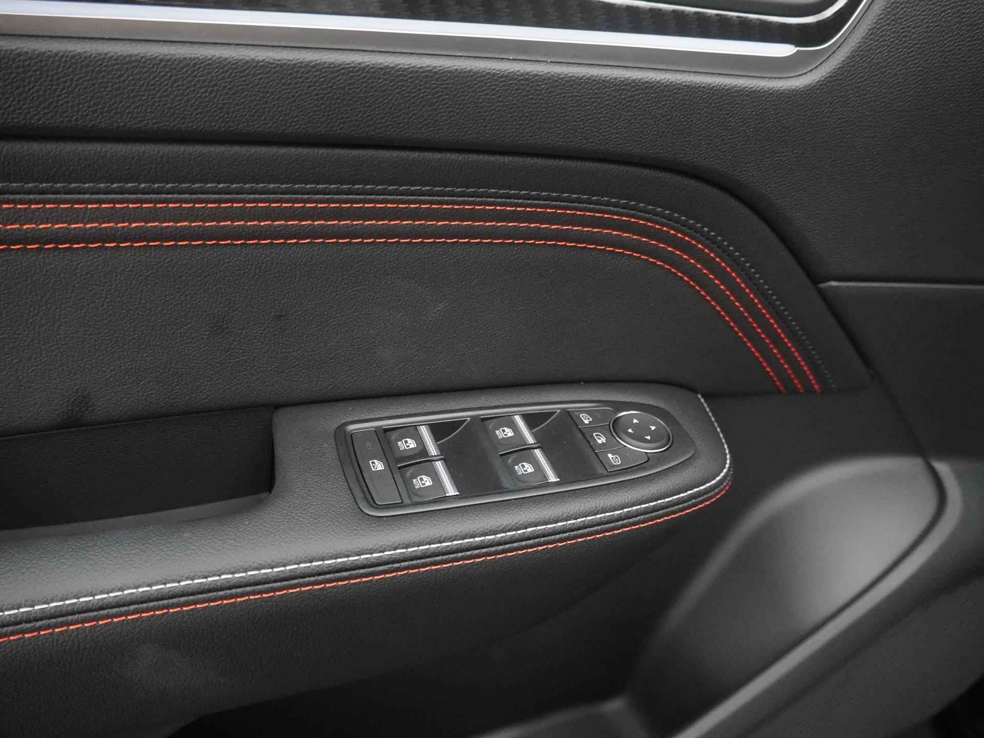 Renault Arkana 1.3 mild hybrid 160 EDC R.S. line | Automaat | Schuifdak | BOSE Audio | Virtual Cockpit | Lederen Bekleding | Adaptieve cruise control | Stoelverwarming | Navigatie | Apple Carplay | Android Auto | - 13/34