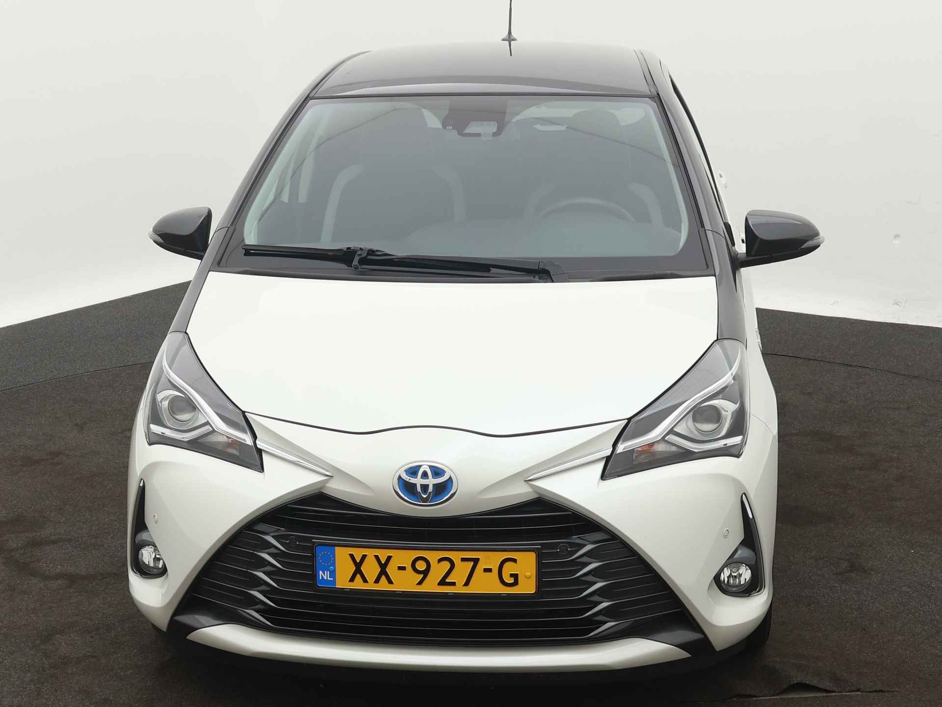 Toyota Yaris 1.5 Hybrid Y20 | Navigatie | Camera | LM velgen | Cruise Control | Climate Control | - 28/42