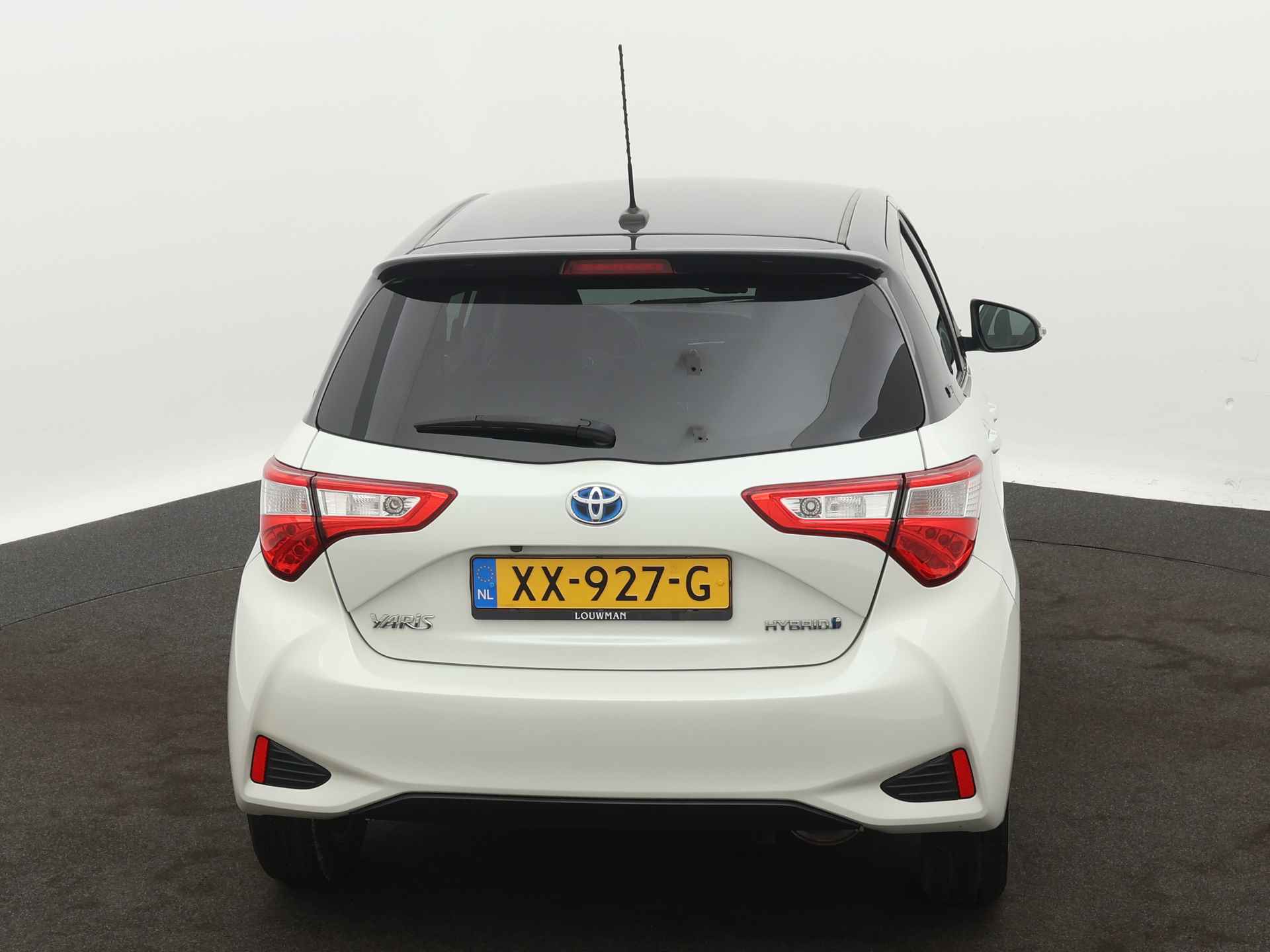 Toyota Yaris 1.5 Hybrid Y20 | Navigatie | Camera | LM velgen | Cruise Control | Climate Control | - 30/42