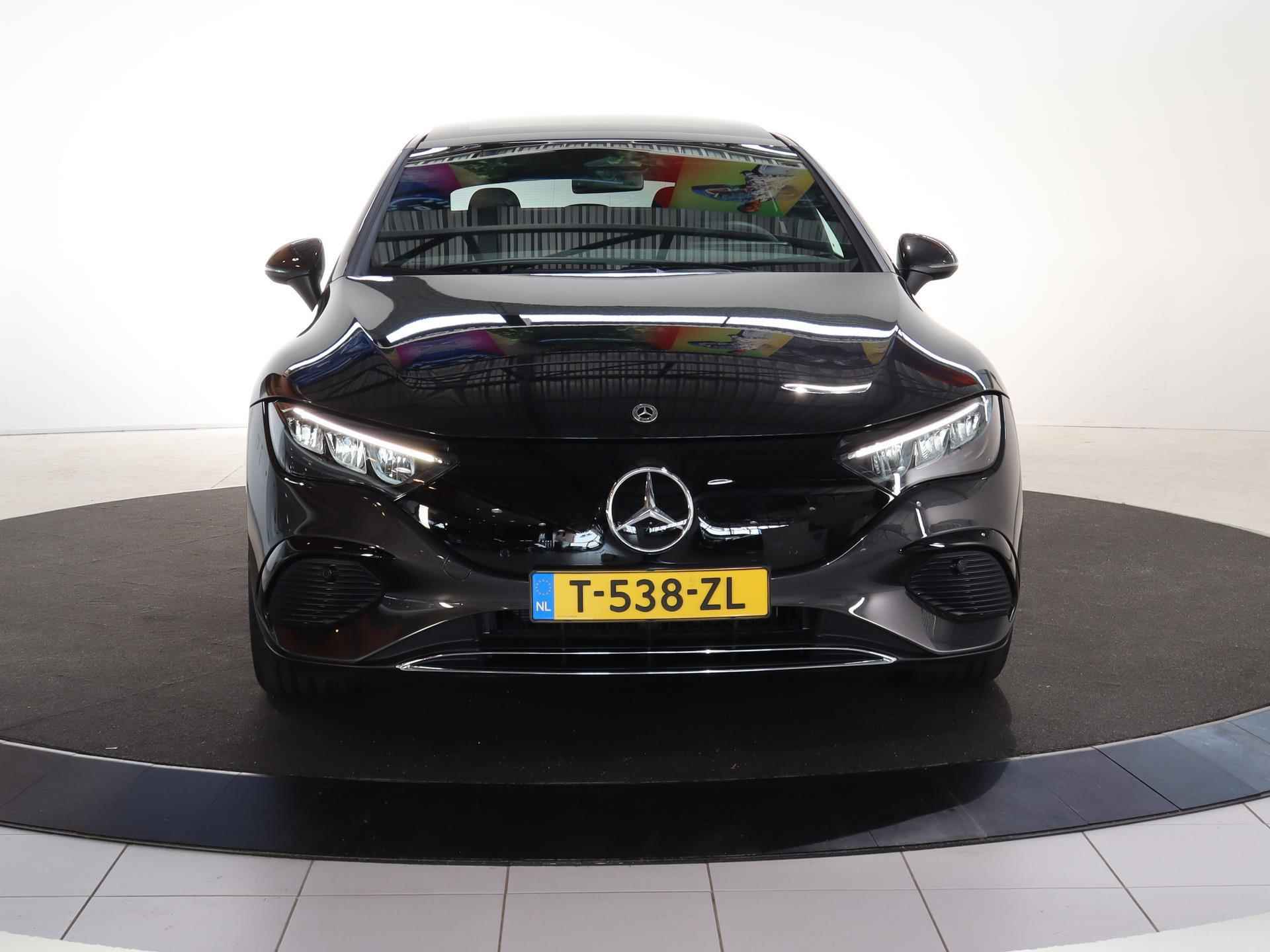 Mercedes-Benz EQE 300 Business Edition 89 kWh Nieuwprijs € 72.132,- | Panoramadak | Getinte ramen | 22kw AC boardlader - 4/35
