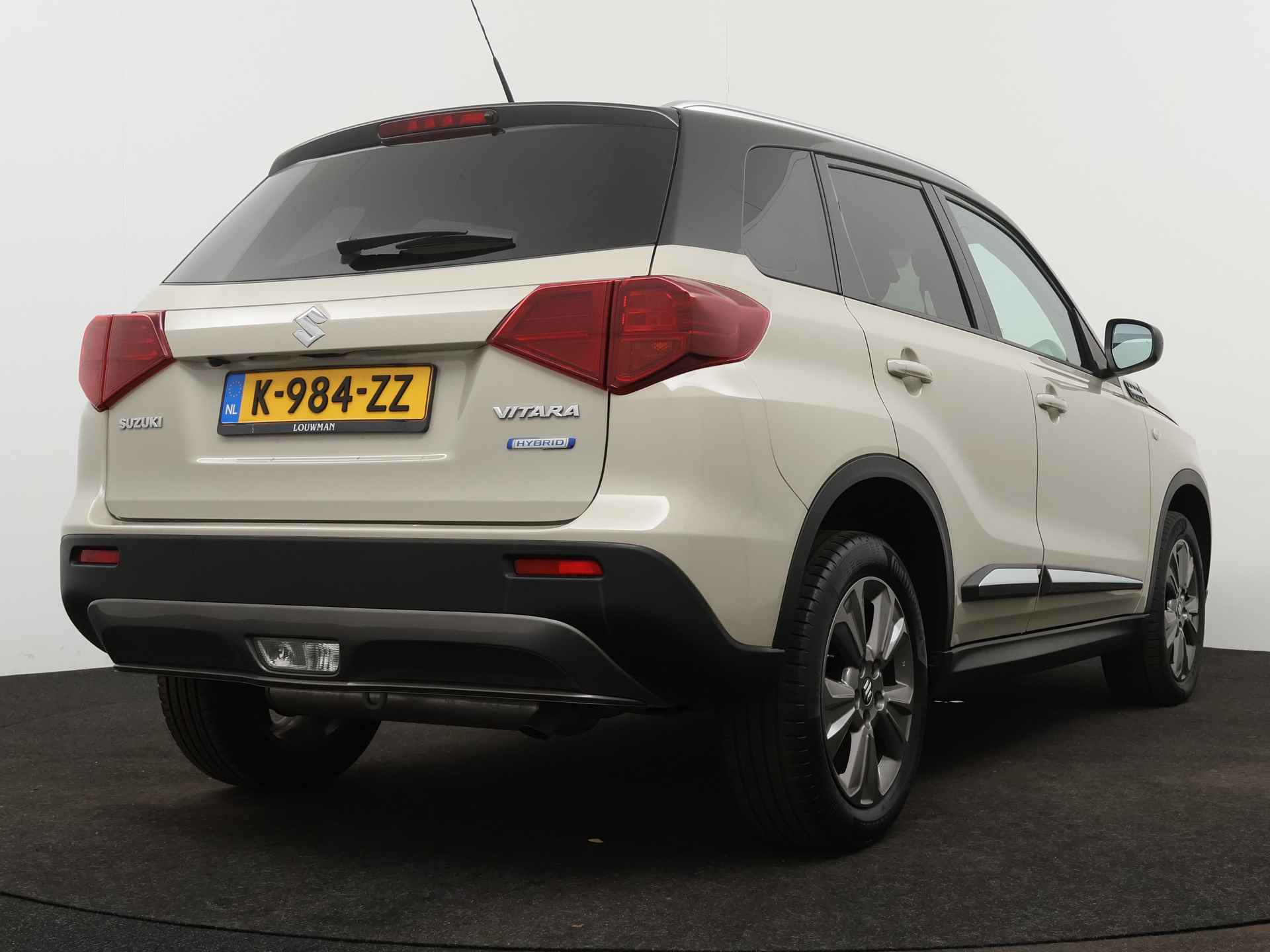 Suzuki Vitara 1.4 Boosterjet Select Smart Hybrid | Voorstoelen verwarmd | Navigatie | - 3/42