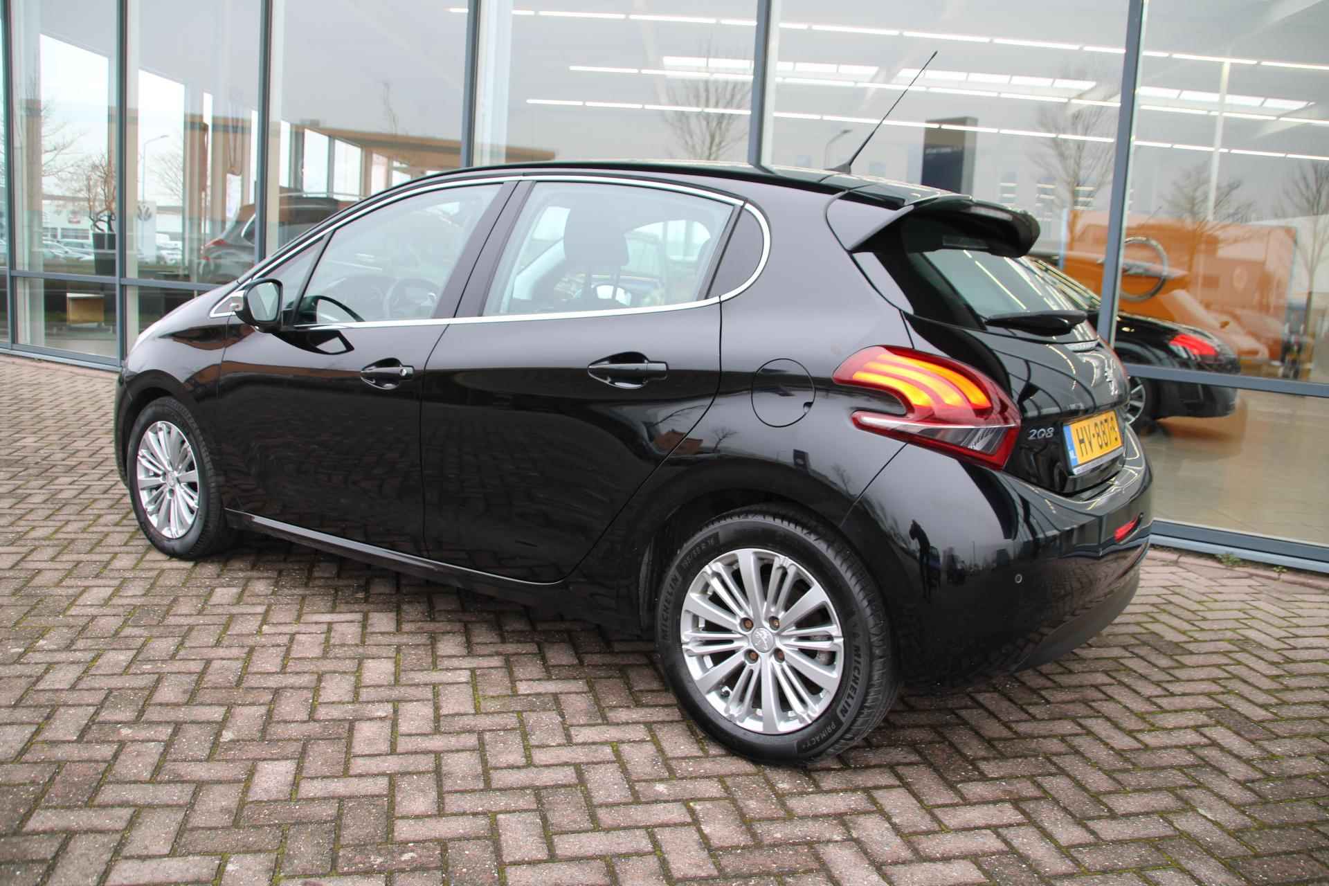 Peugeot 208 1.6 BlueHDi Blue Lease Executive 5-drs Airco Navi Let op 91150km 1e eig. Euro6 - 3/54