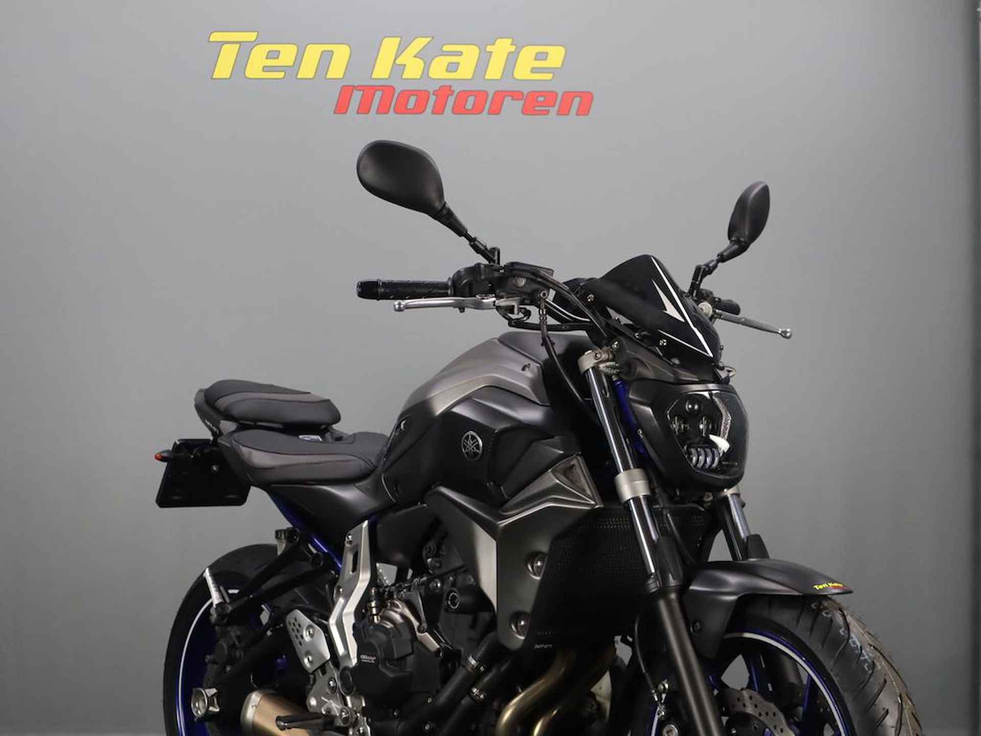 Yamaha MT-07 - 4/12