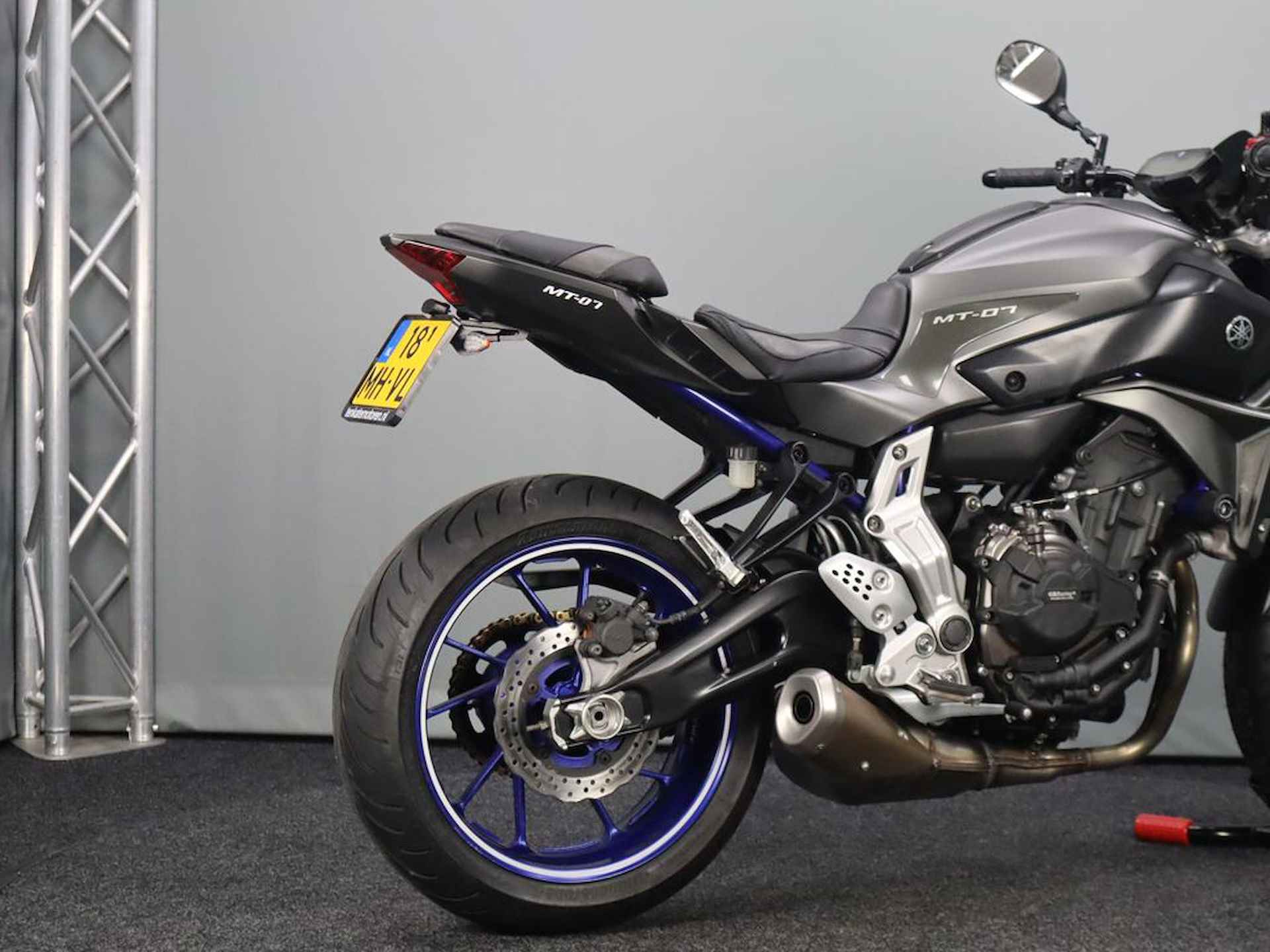 Yamaha MT-07 - 11/12