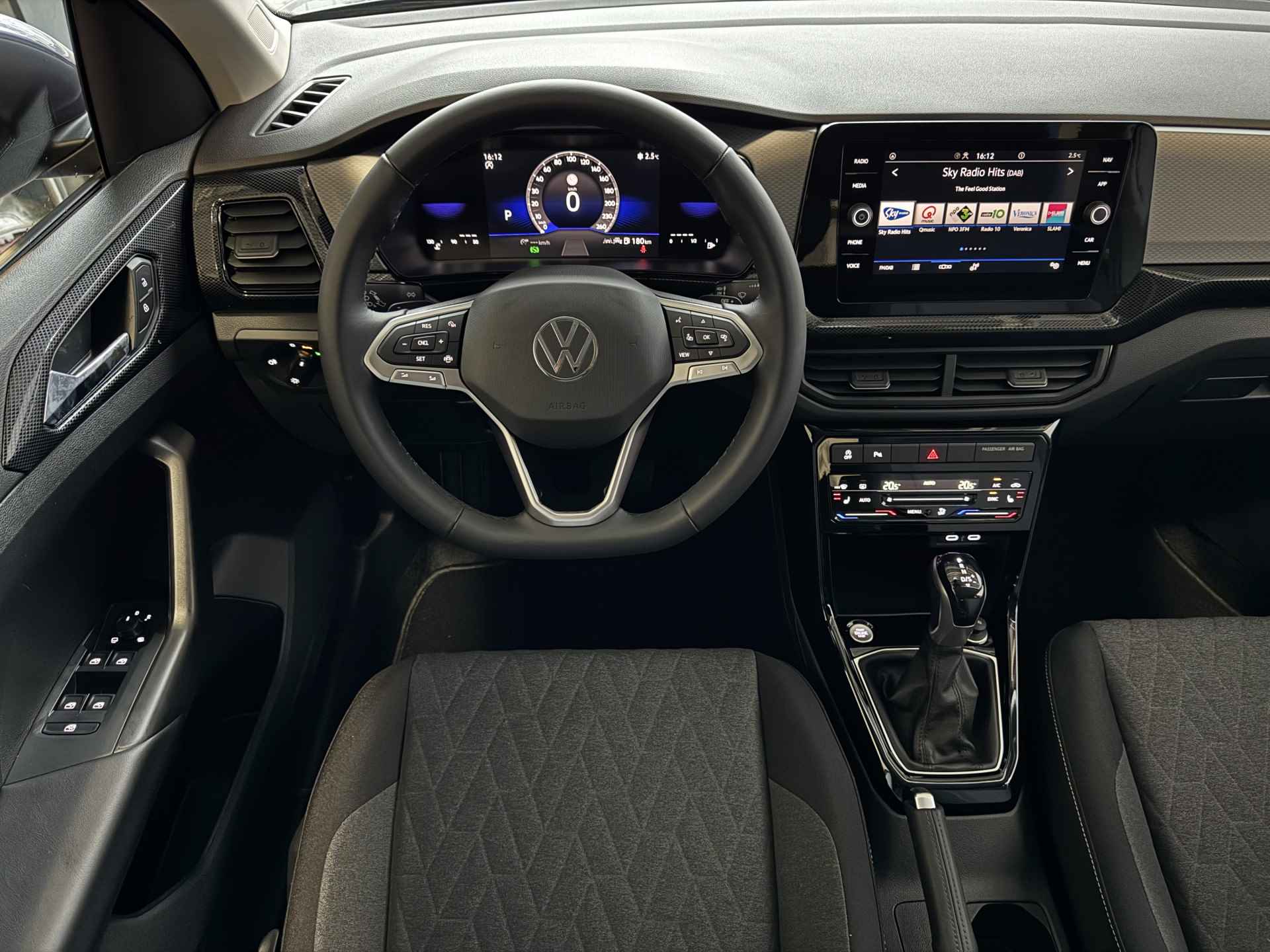 Volkswagen T-Cross ✅DE VERNIEUWDE T-CROSS✅ 1.5 150PK LED V+A CAMERA DIG.COCKPIT PRO STOEVERW KEYLESS P-ASSIST NIEUWE AUTO . NIEUWE MODEL - 20/79