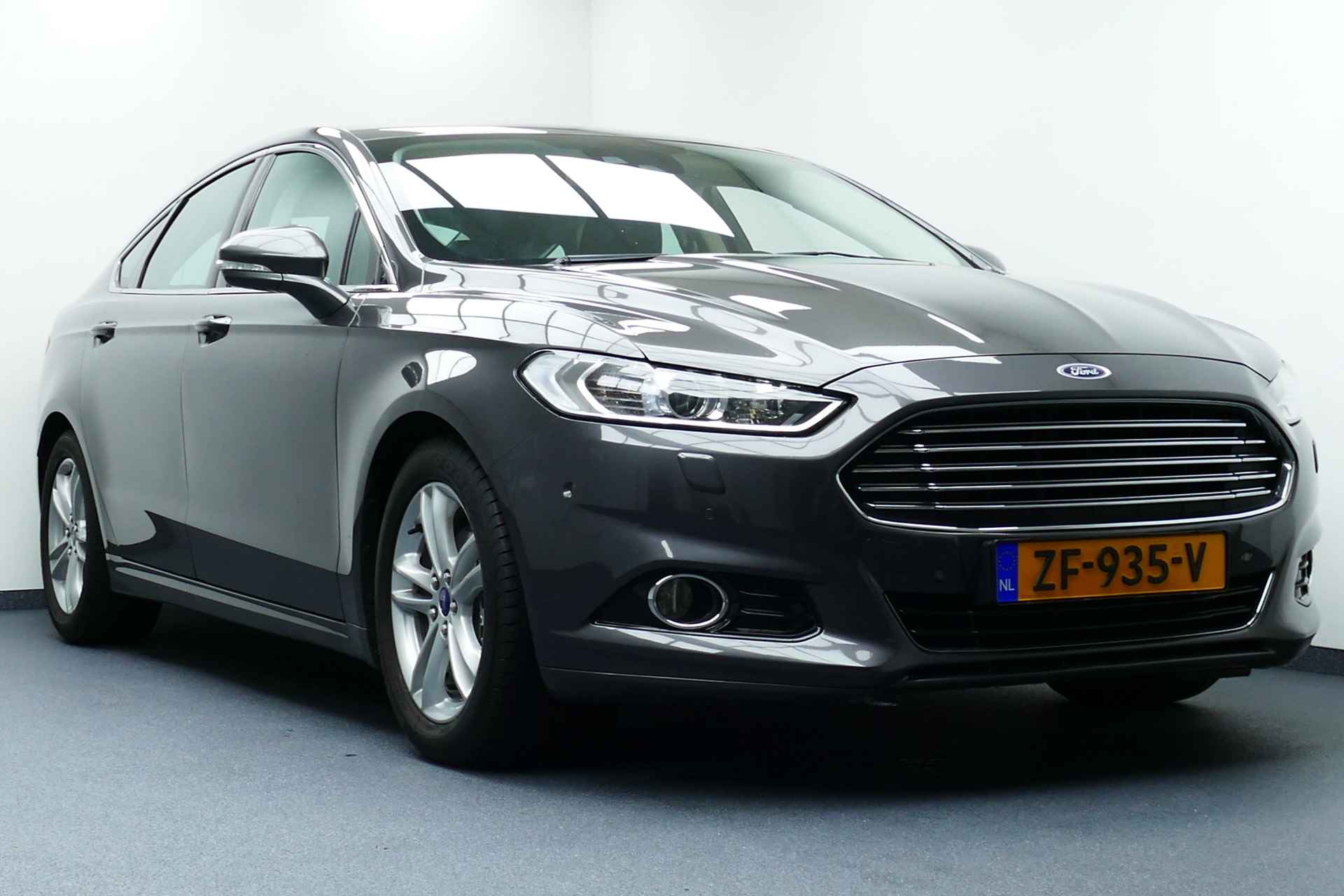 Ford Mondeo 1.5 160pk Titanium. Navi, Clima, Cruise, Stoel&StuurVerw, PDC V+A, Afn Trekhaak 1450kg - 2/31