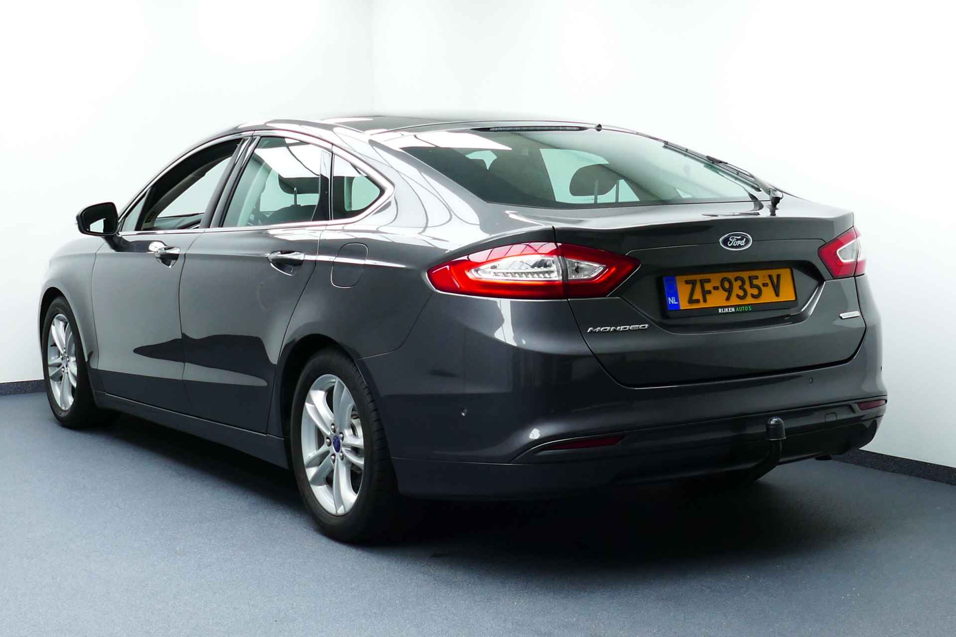 Ford Mondeo 1.5 160pk Titanium. Navi, Clima, Cruise, Stoel&StuurVerw, PDC V+A, Afn Trekhaak 1450kg - 6/31