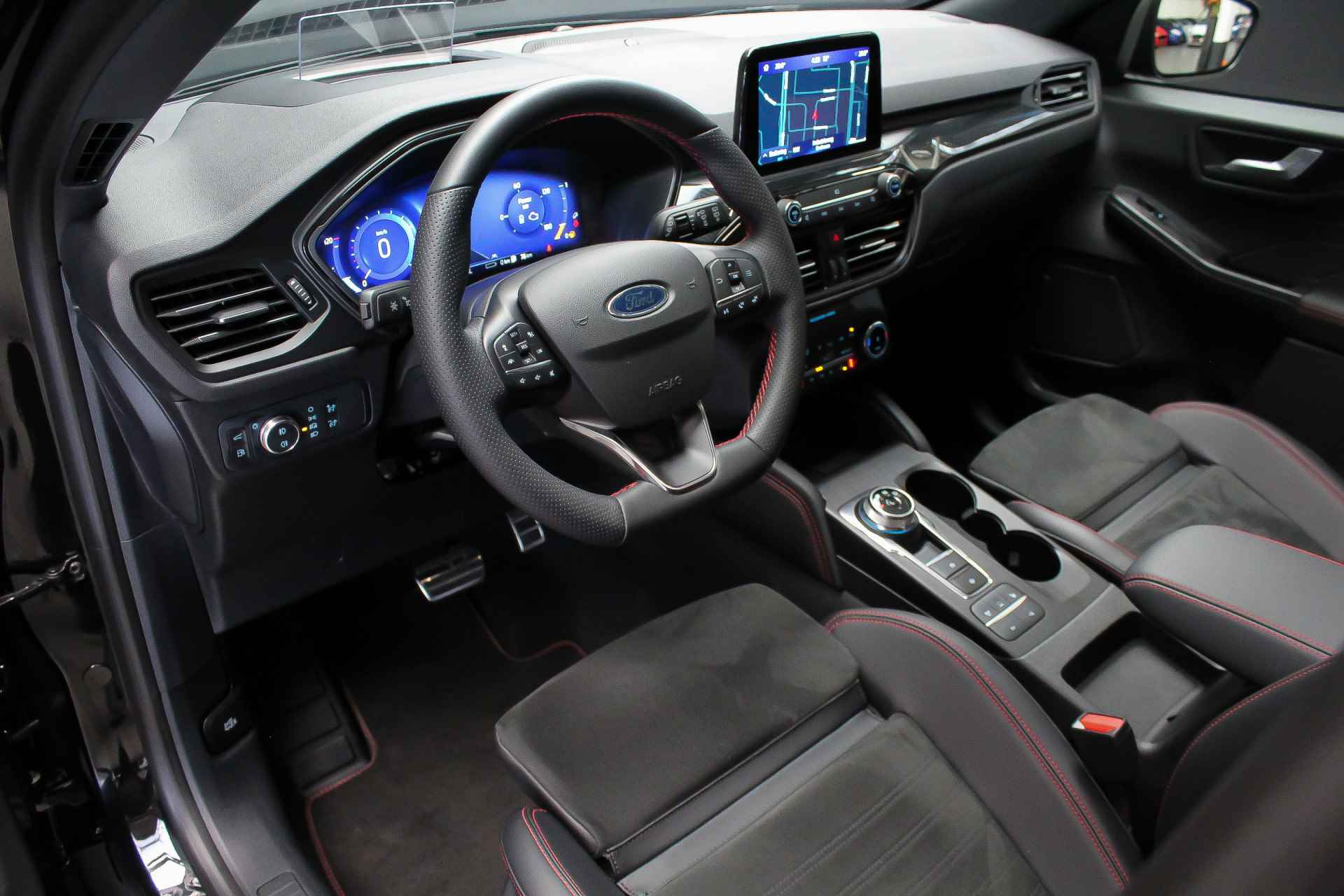 Ford Kuga 2.5 PHEV ST-Line X FULL OPTIONS |4 jaar fabrieksgarantie|elektrische trekhaak|adaptive cruisecontrol|panoramadak|elektrisch verstelbare stoelen| - 4/45
