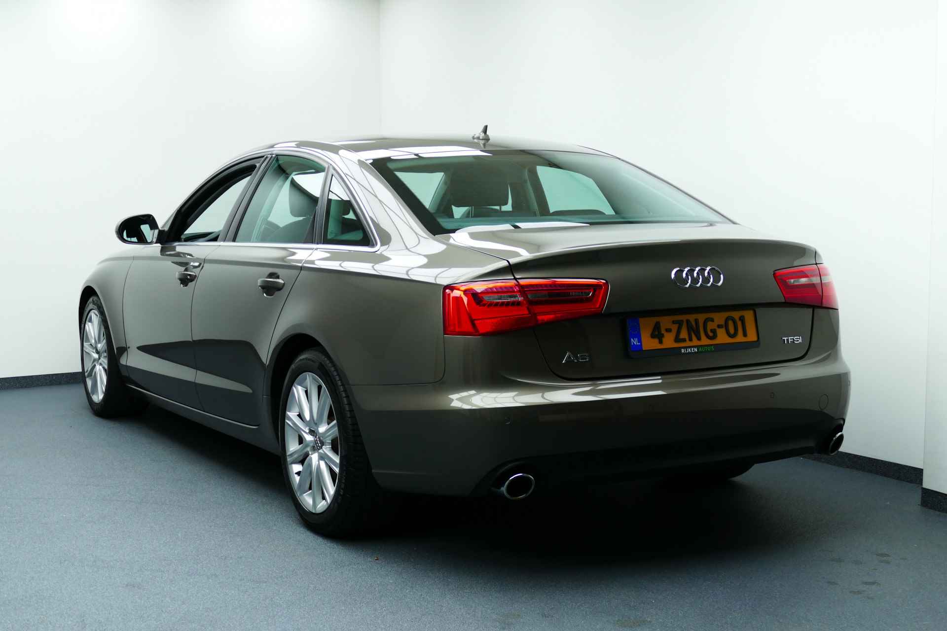 Audi A6 2.0 TFSI Business Edition NL Auto 84.000Km. Navi, Clima, Led/Xenon, 18"LMV, PDC V+A, - 7/36