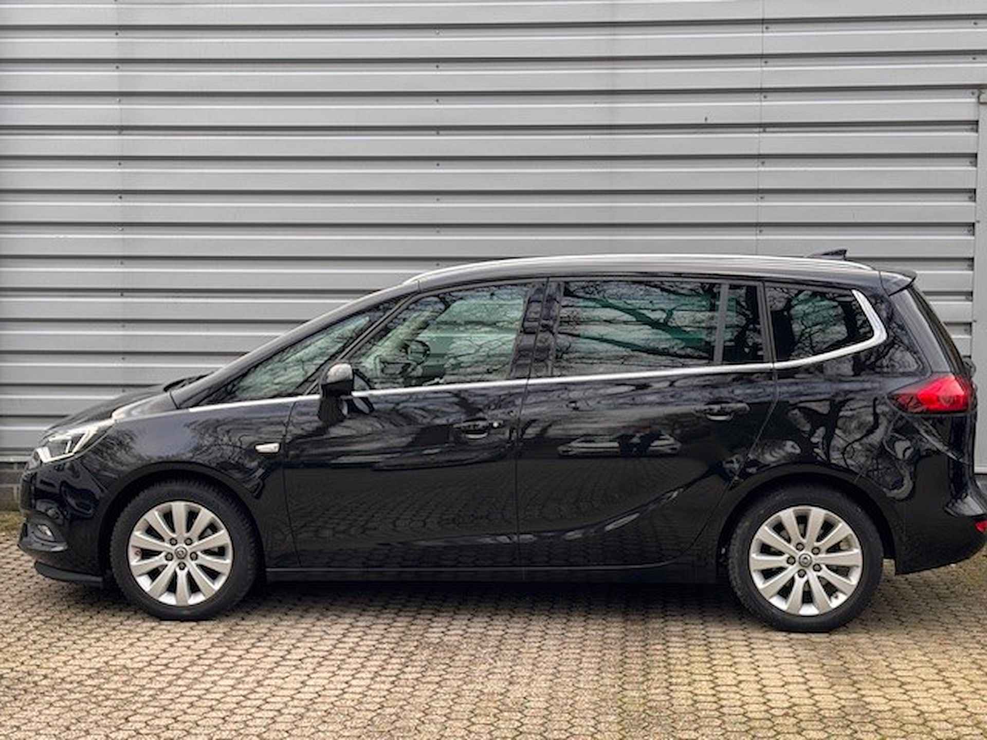 Opel Zafira 1.4 Turbo 140pk | 7 persoons | Navigatie | Camera | Leder | Weinig kilometers | - 4/30