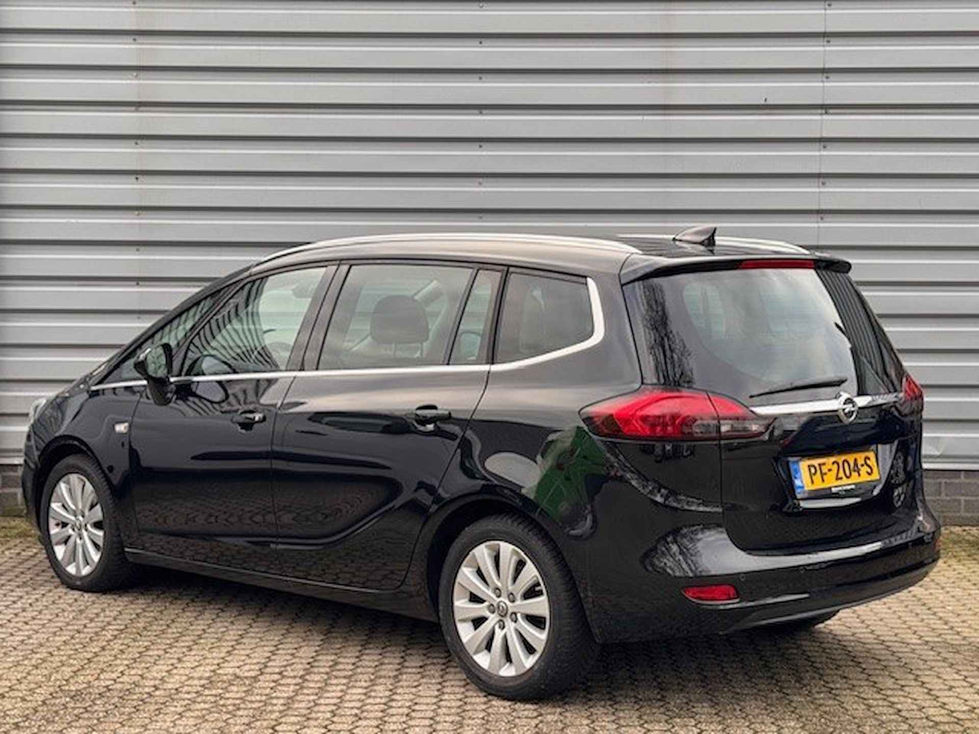 Opel Zafira 1.4 Turbo 140pk | 7 persoons | Navigatie | Camera | Leder | Weinig kilometers | - 6/30