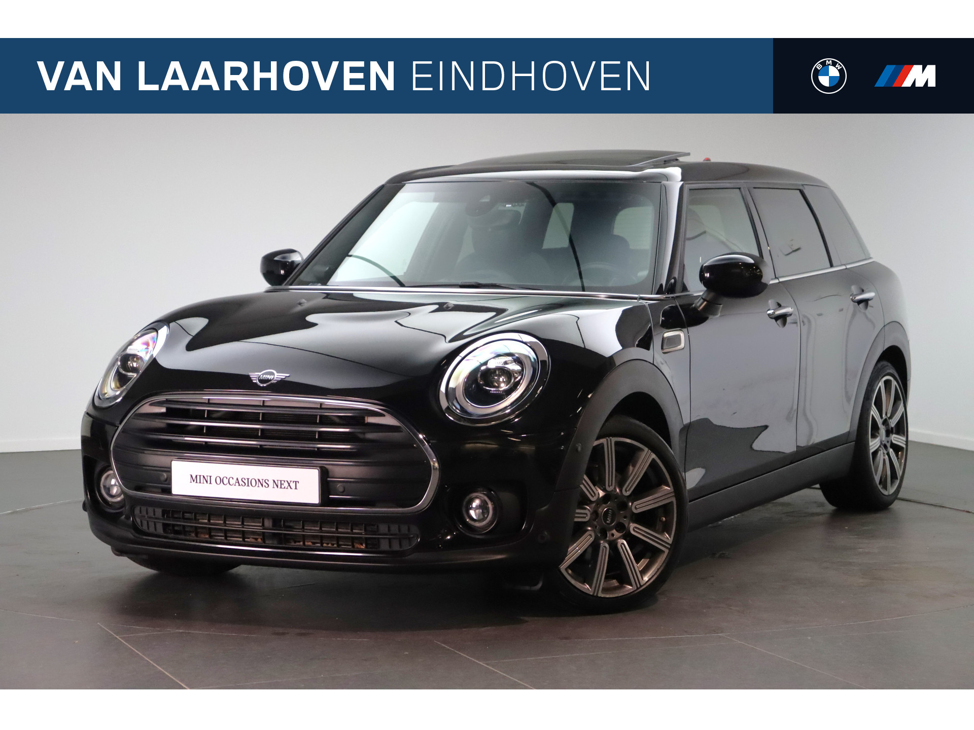 MINI Clubman Cooper Pepper Automaat / Panoramadak / Achteruitrijcamera / LED / Comfort Access / Stoelverwarming / Park Assistant