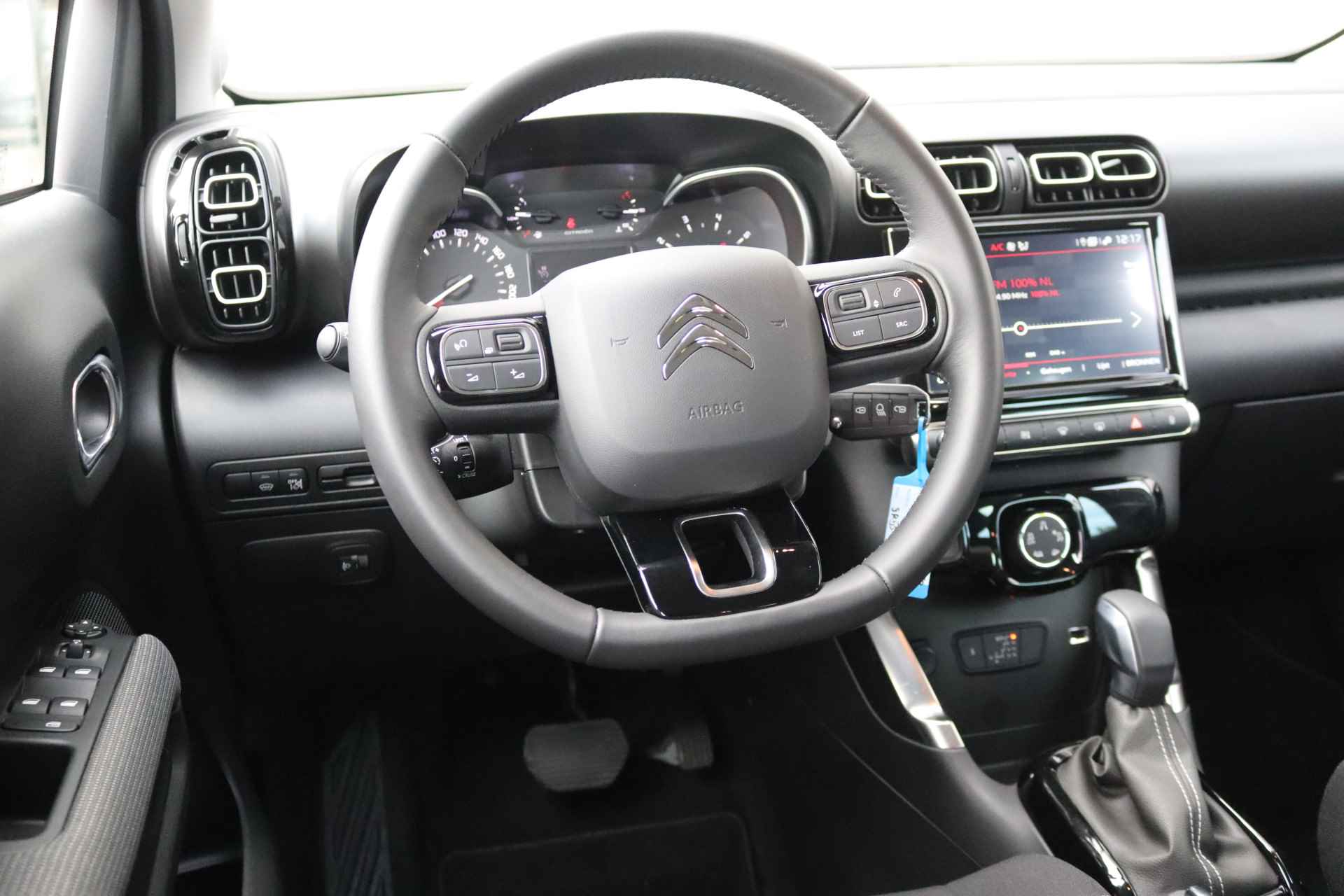 Citroën C3 Aircross 1.2 PureT. 130PK Automaat Shine Navigatie/Camera/Carplay/Stoelverwarming - 14/32