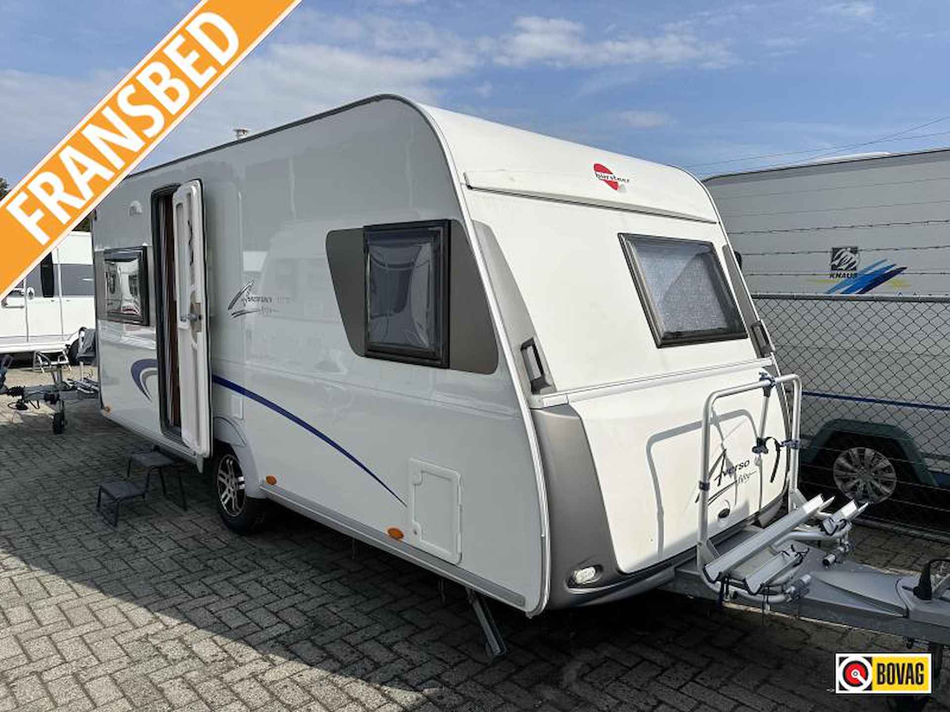 Bürstner Averso Fifty 460 TS 2011 Voortent/Fietsenrek - 1/12