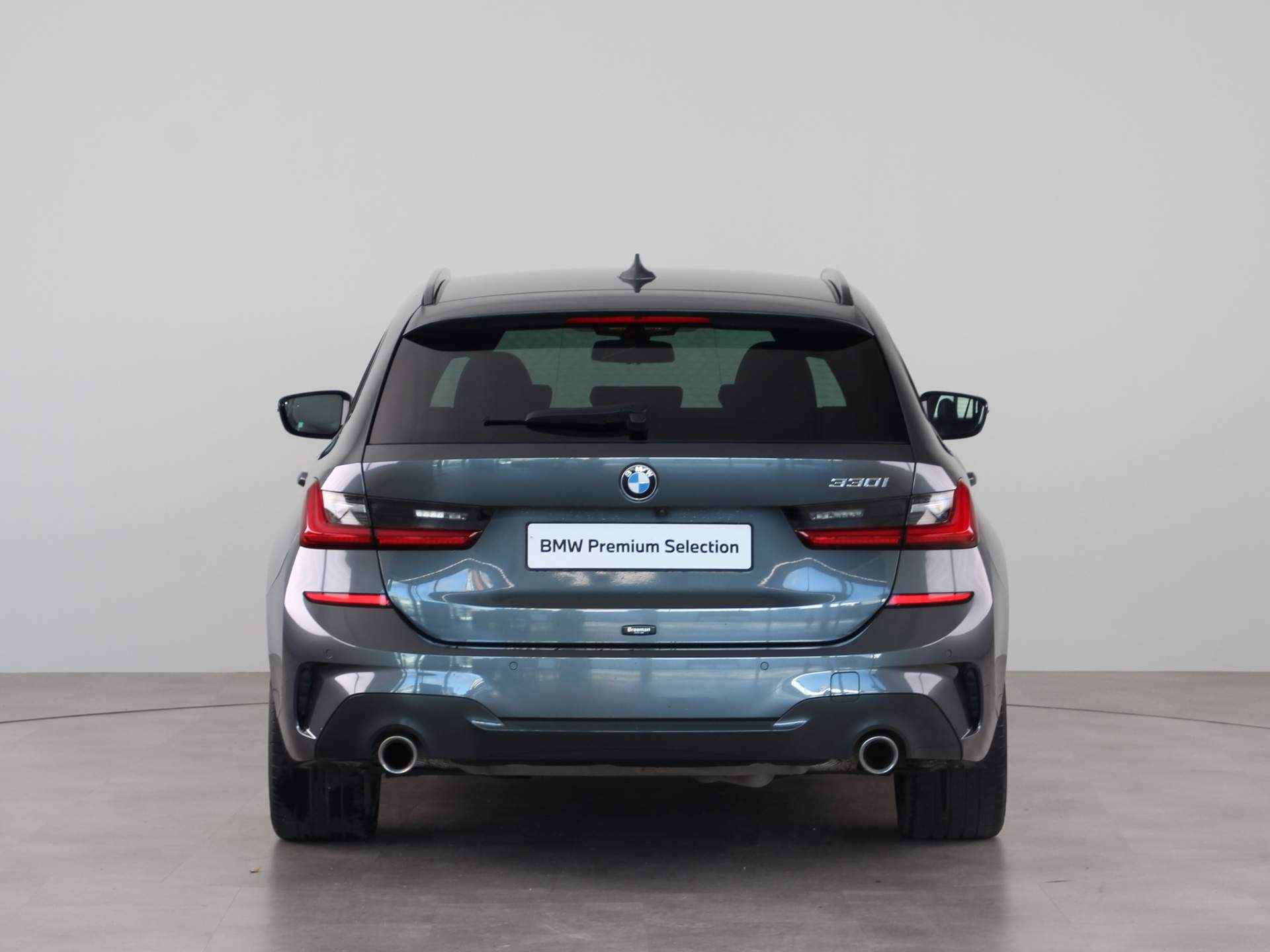 BMW 3 Serie 330i Touring Executive M Sportpakket - 12/25