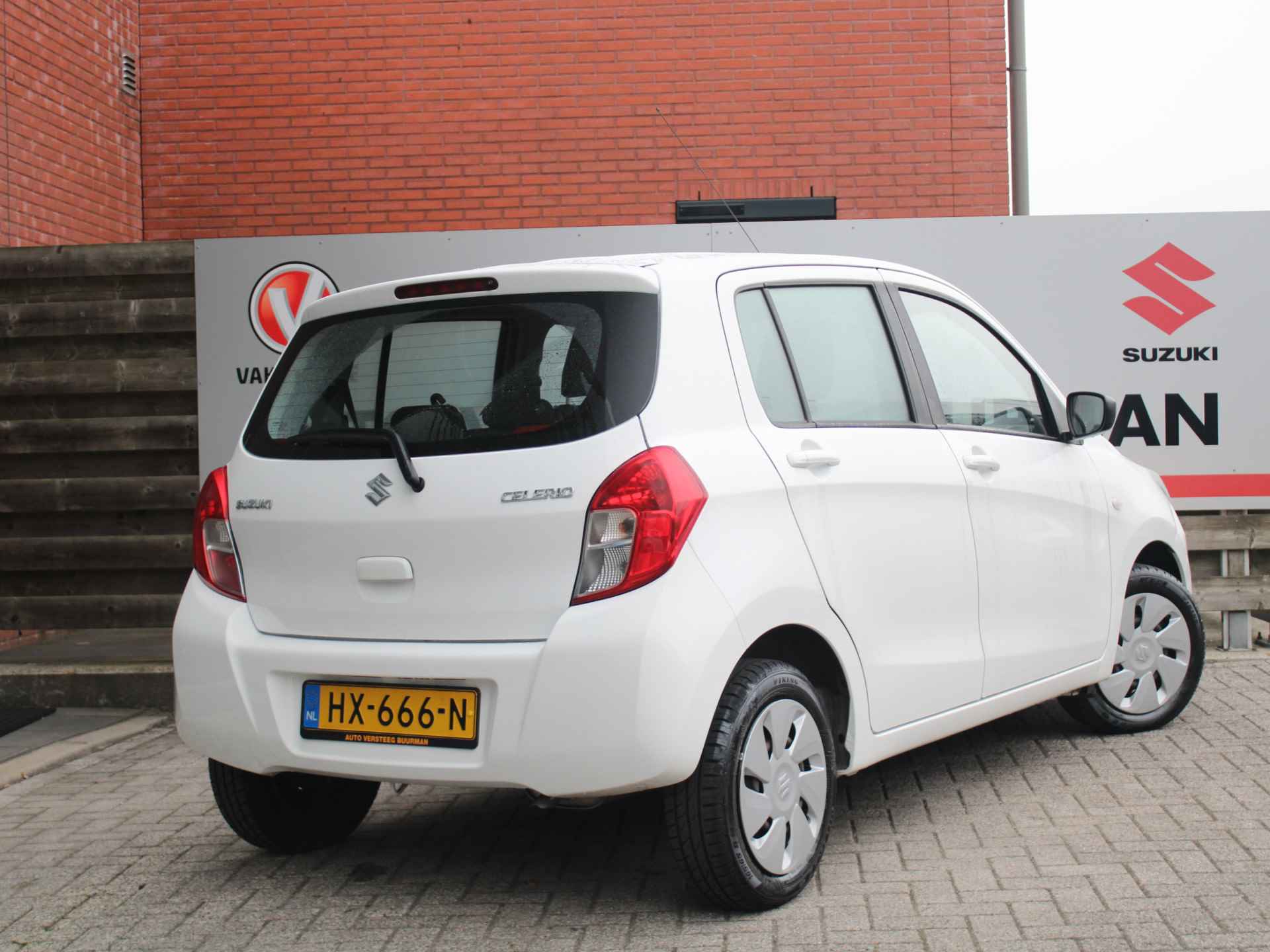 Suzuki Celerio 1.0 Comfort Automaat Airco, Bluetooth, Elektrische Ramen Voor en Achter - 4/27