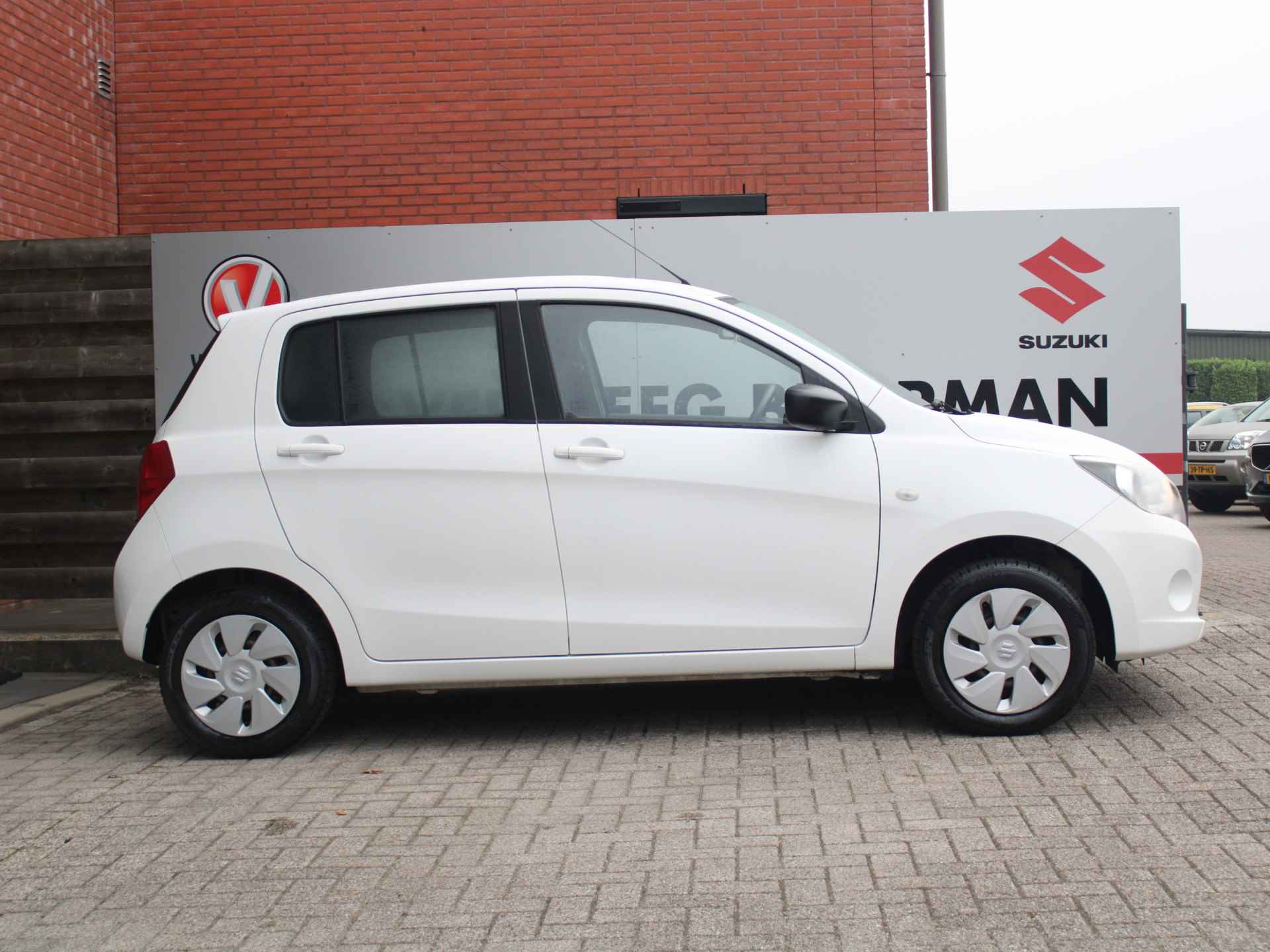 Suzuki Celerio 1.0 Comfort Automaat Airco, Bluetooth, Elektrische Ramen Voor en Achter - 11/27