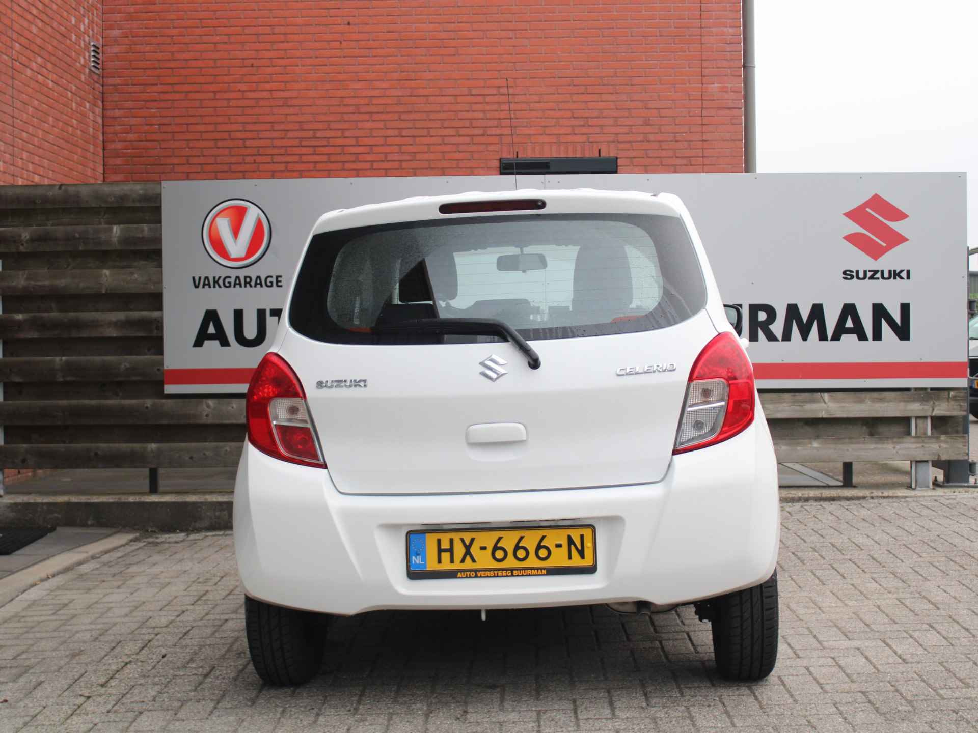 Suzuki Celerio 1.0 Comfort Automaat Airco, Bluetooth, Elektrische Ramen Voor en Achter - 13/27