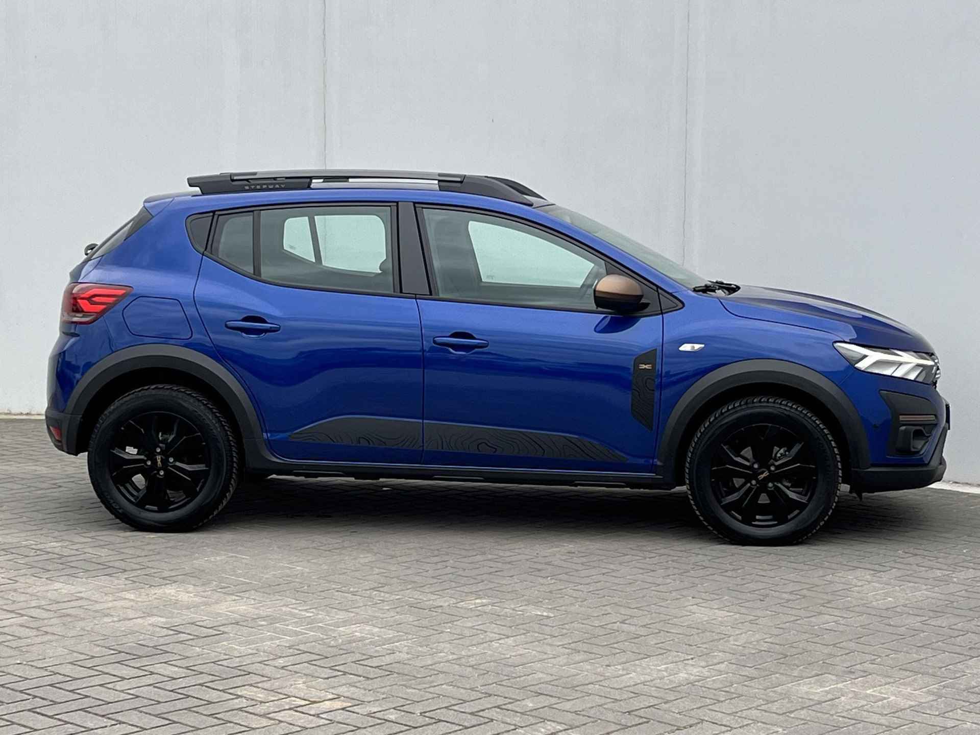 Dacia Sandero Stepway 1.0 TCe 110 Extreme / Navigatie / Achteruitrijcamera / Climate control / Cruise control / Apple carplay & Android auto / Stoelverwarming - 23/48