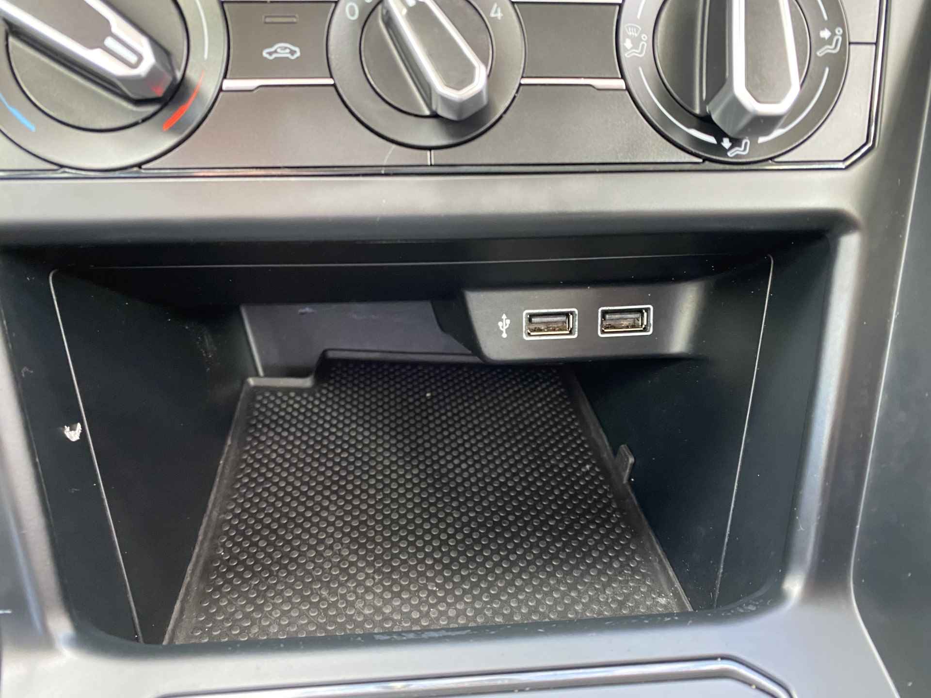 Volkswagen Polo 1.0 MPI Comfortline / CRUISE/ APP CONNECT/ AIRCO/ - 21/33