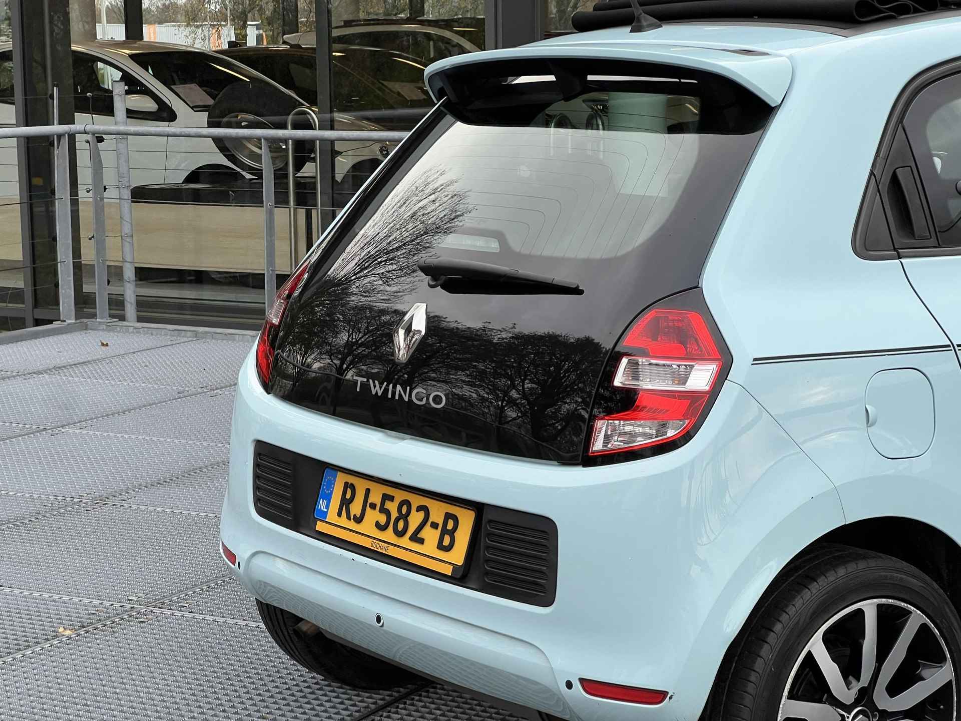 Renault Twingo 0.9 TCe 90 Dynamique | Vouwdak | Climate Control | Achteruitrijcamera - 19/31