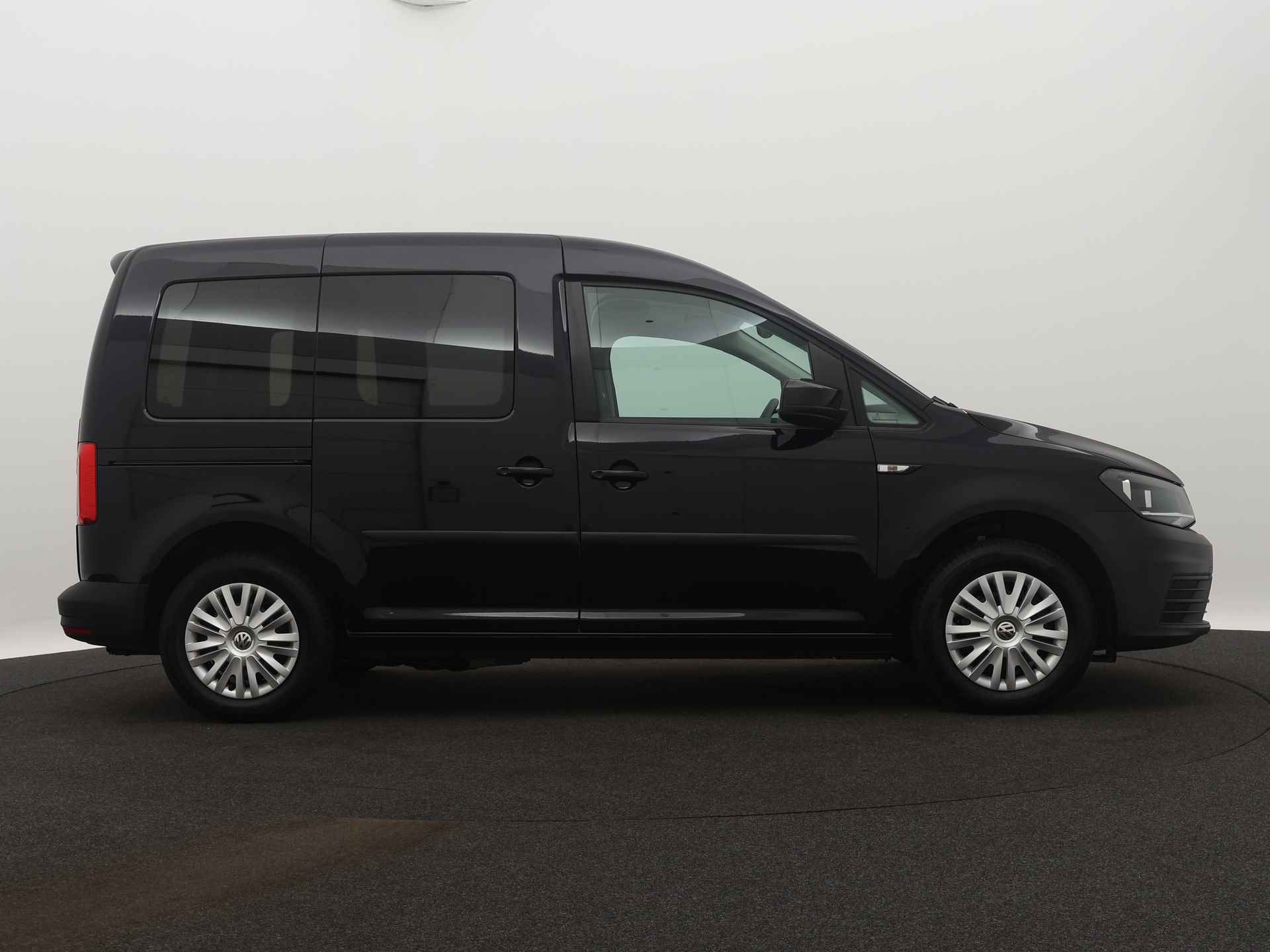 Volkswagen Caddy Trendline Direct leverbaar! Rolstoelauto - 13/33