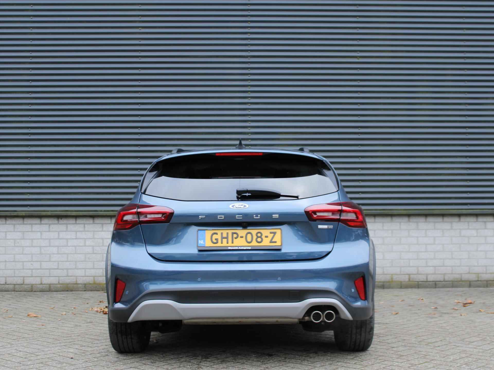 FORD Focus 1.0 EcoBoost Hybrid 125pk ST-Line | Cruise Control | Apple Carplay / Android Auto | Parkeersensoren voor en achter - 6/34