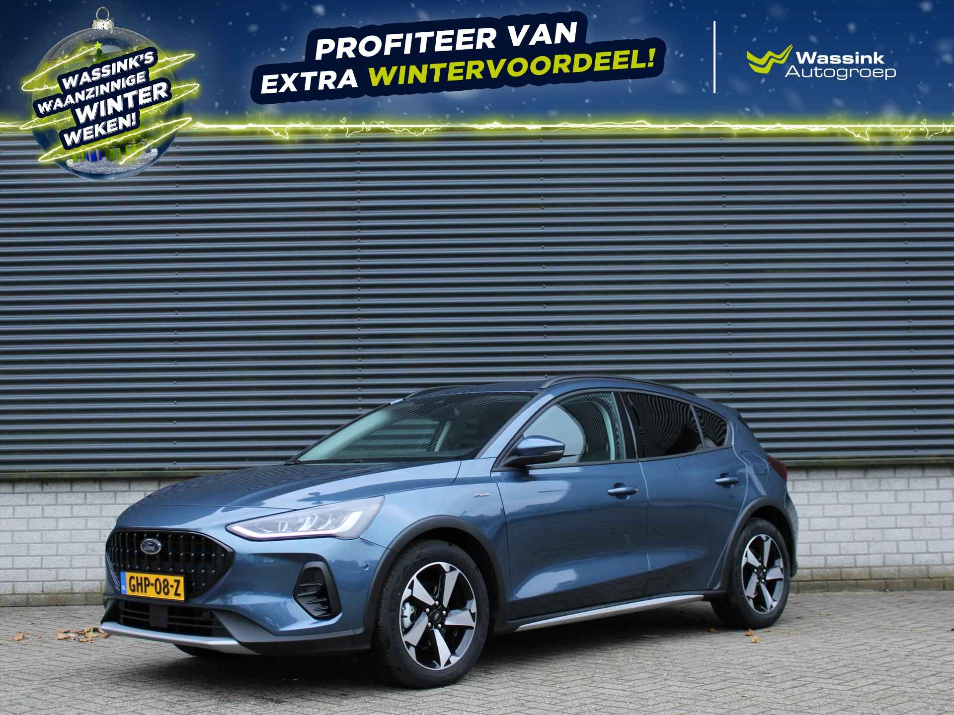 FORD Focus 1.0 EcoBoost Hybrid 125pk ST-Line | Cruise Control | Apple Carplay / Android Auto | Parkeersensoren voor en achter - 1/34